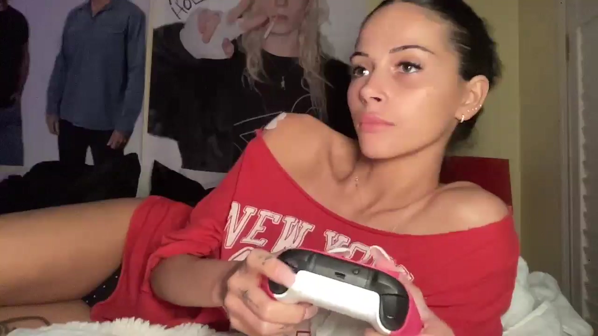 Gallery image thumbnail from Alliefrost's myfreecams stream on, 11/09/2025, 02:15 image 14 of 20