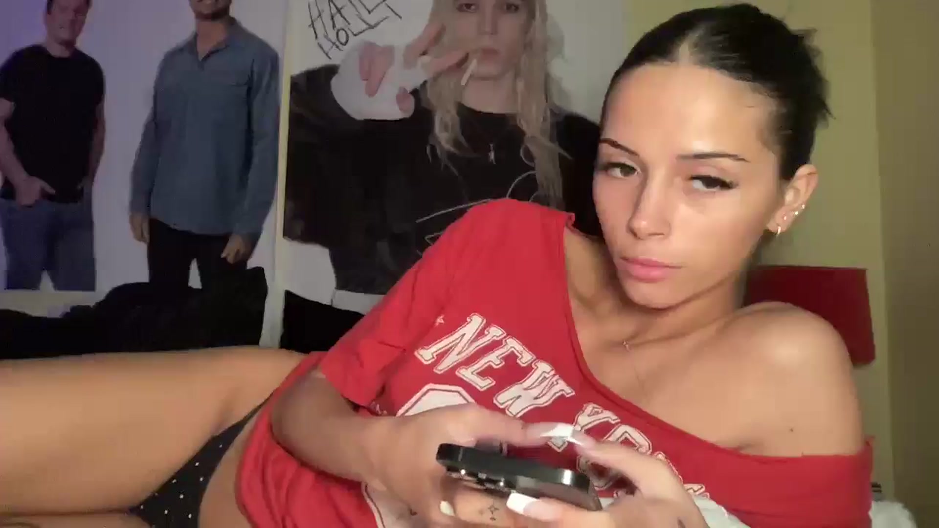 Gallery image thumbnail from Alliefrost's myfreecams stream on, 11/09/2025, 04:08 image 5 of 20