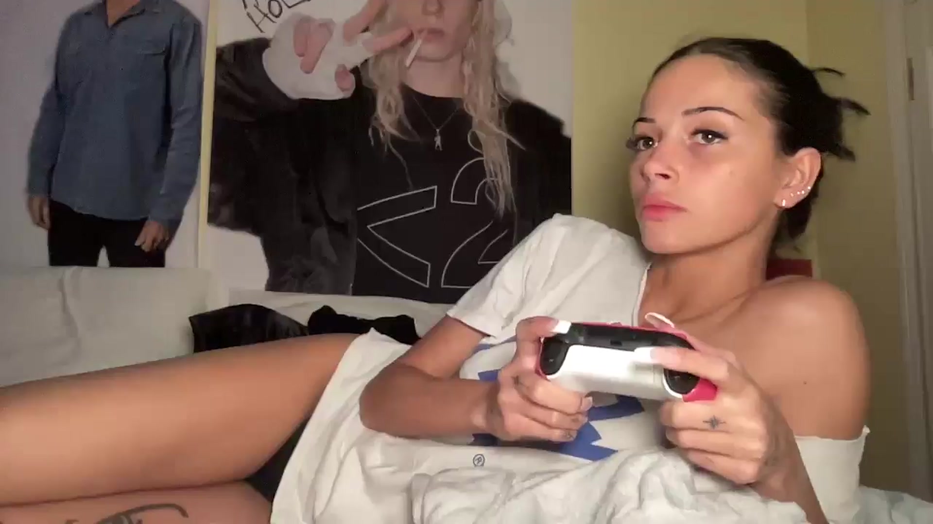 Gallery image thumbnail from Alliefrost's myfreecams stream on, 11/10/2025, 04:53 image 19 of 20