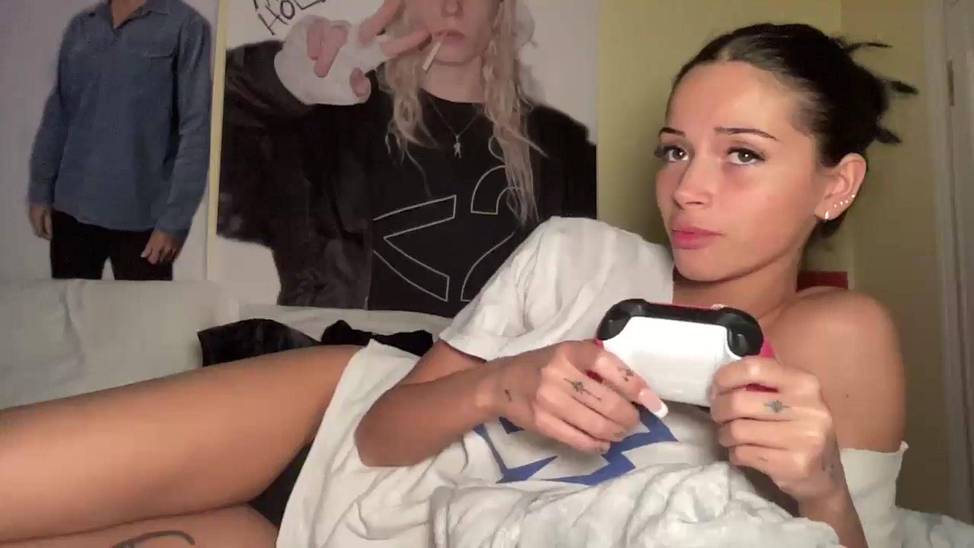 Gallery image thumbnail from Alliefrost's myfreecams stream on, 11/10/2025, 04:53 image 12 of 20