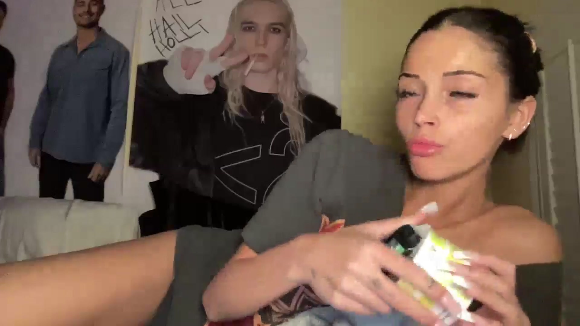 Gallery image thumbnail from Alliefrost's myfreecams stream on, 11/12/2025, 24:45 image 5 of 20