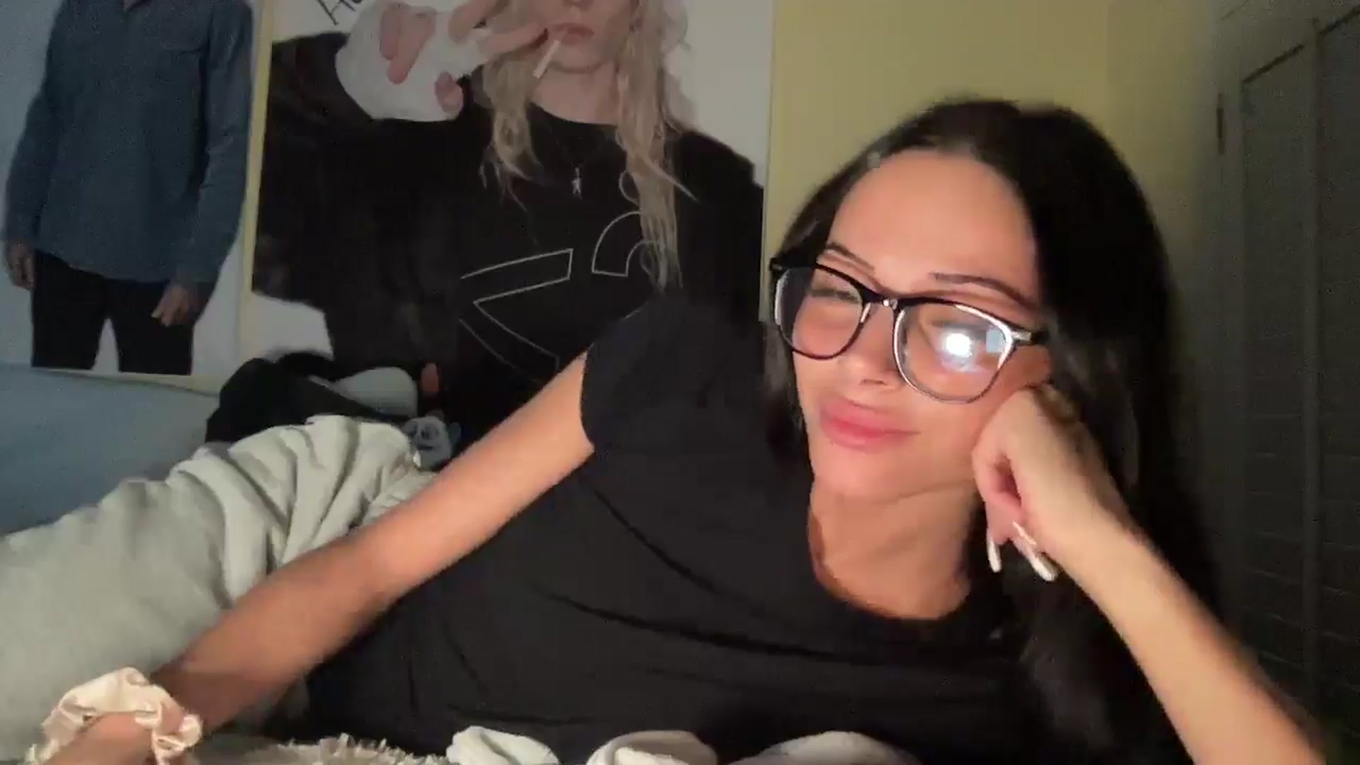 Gallery image thumbnail from Alliefrost's myfreecams stream on, 11/14/2025, 02:07 image 20 of 20