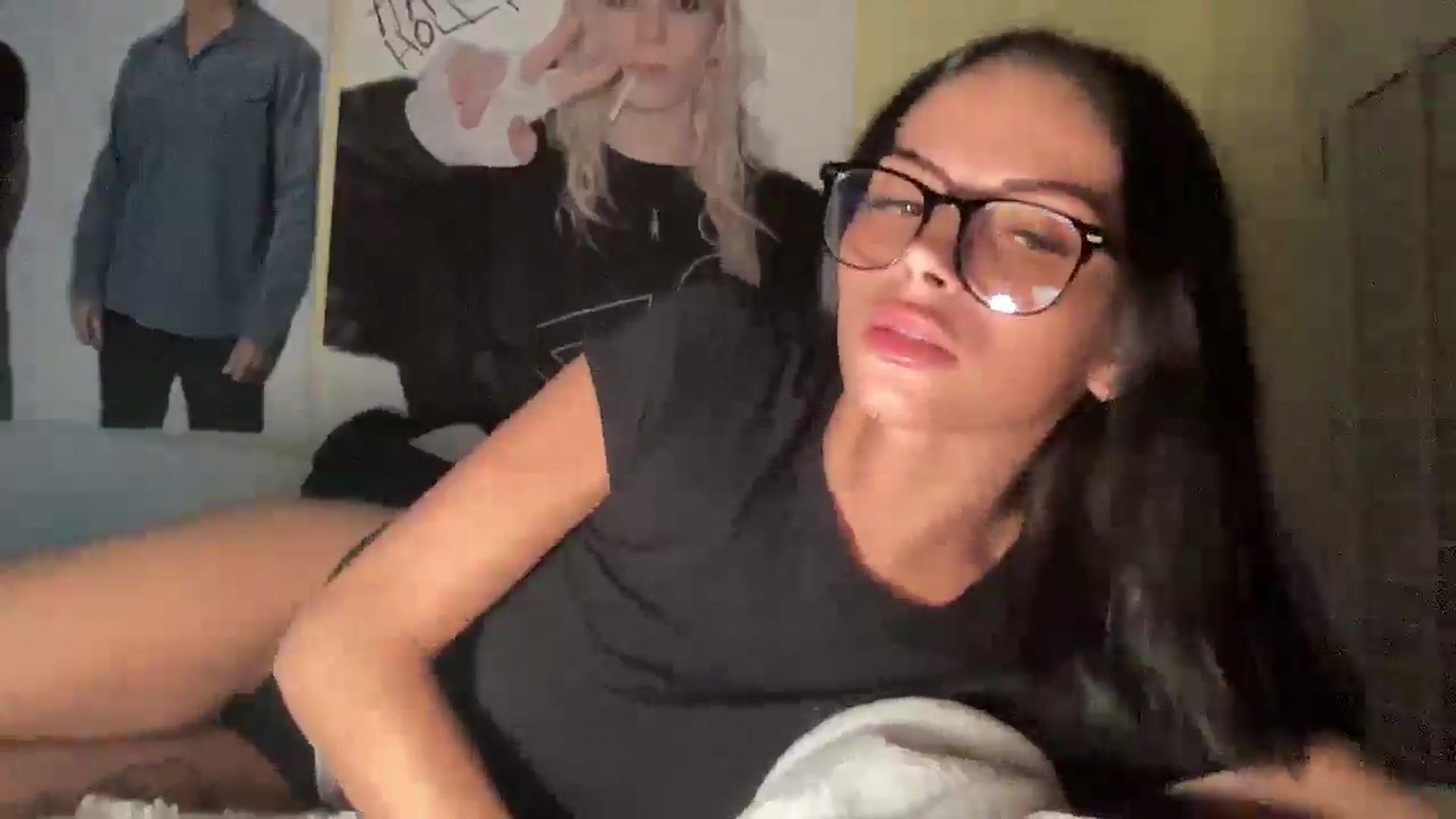 Gallery image thumbnail from Alliefrost's myfreecams stream on, 11/14/2025, 03:47 image 5 of 20