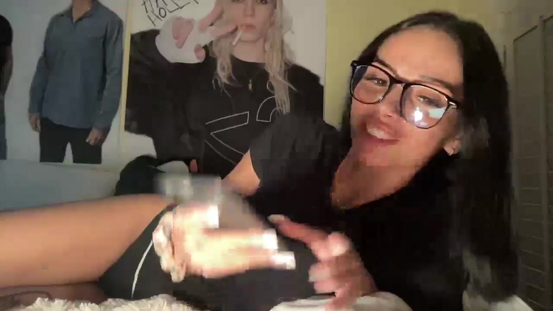 Gallery image thumbnail from Alliefrost's myfreecams stream on, 11/14/2025, 03:47 image 9 of 20