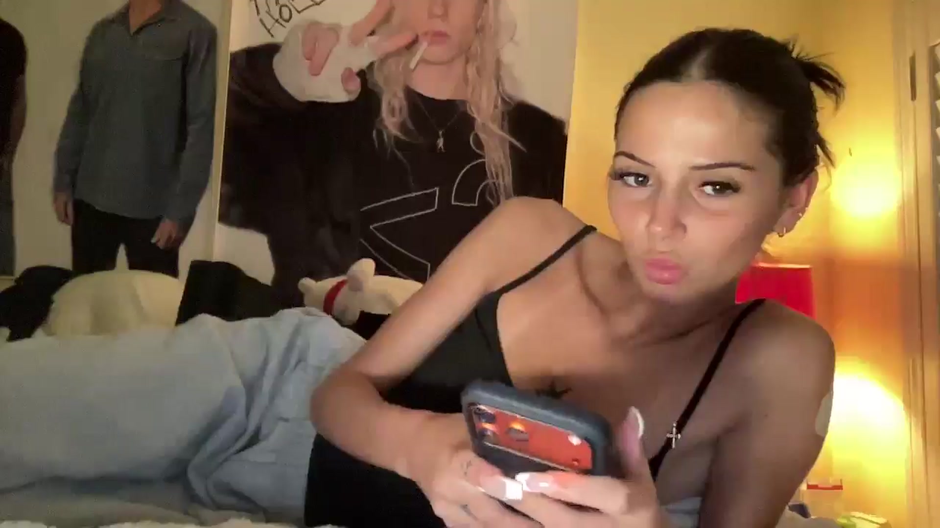 Gallery image thumbnail from Alliefrost's myfreecams stream on, 11/17/2025, 01:32 image 8 of 20