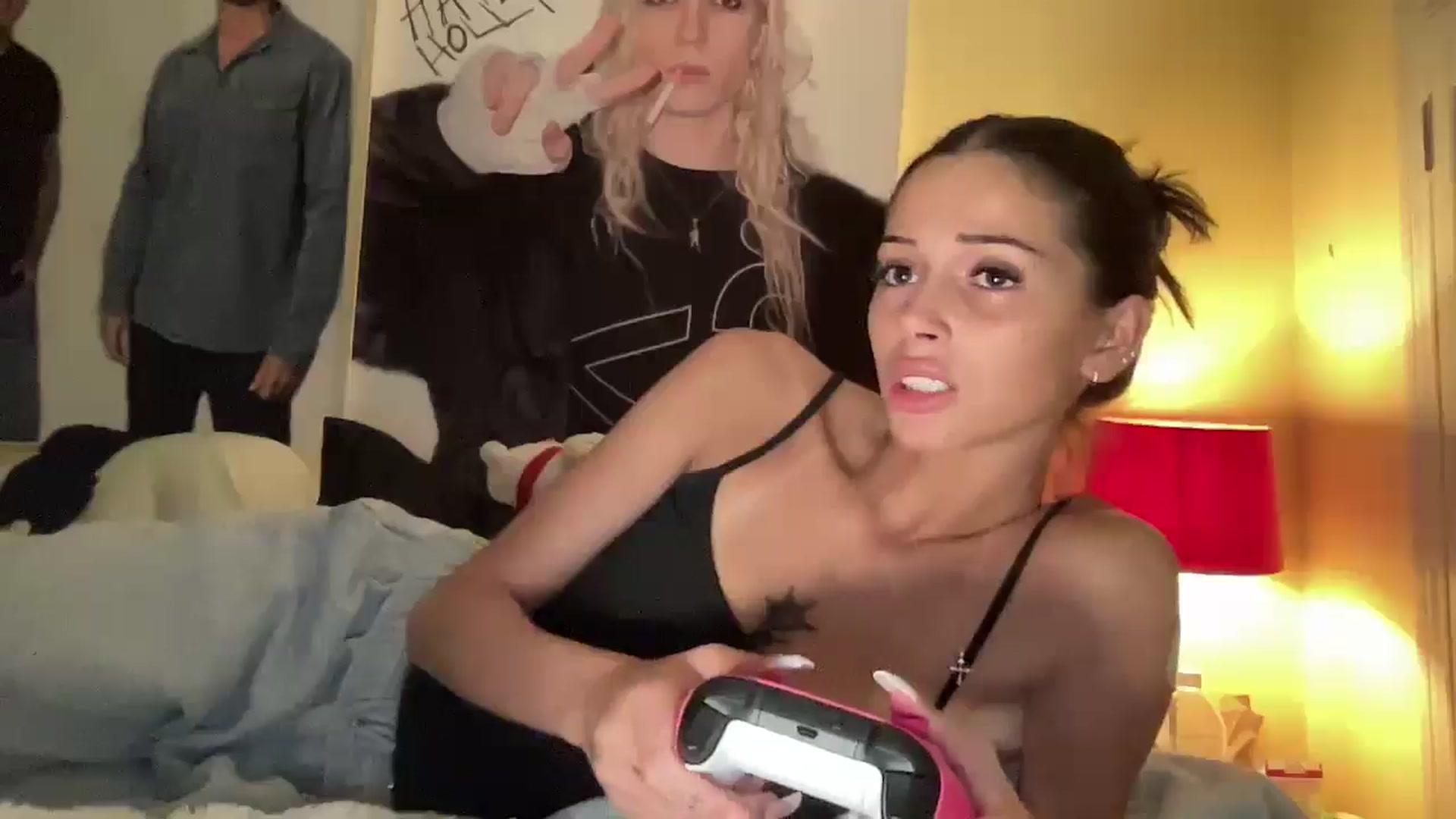 Gallery image thumbnail from Alliefrost's myfreecams stream on, 11/17/2025, 02:10 image 7 of 20