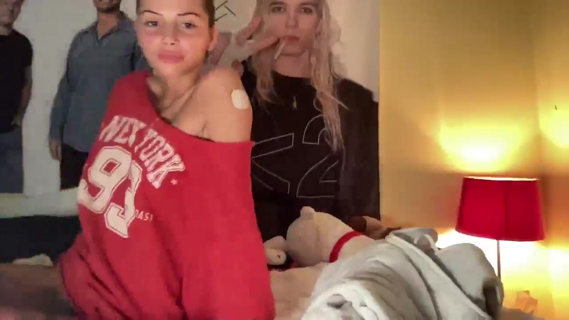 Gallery image thumbnail from Alliefrost's myfreecams stream on, 11/19/2025, 03:33 image 4 of 20