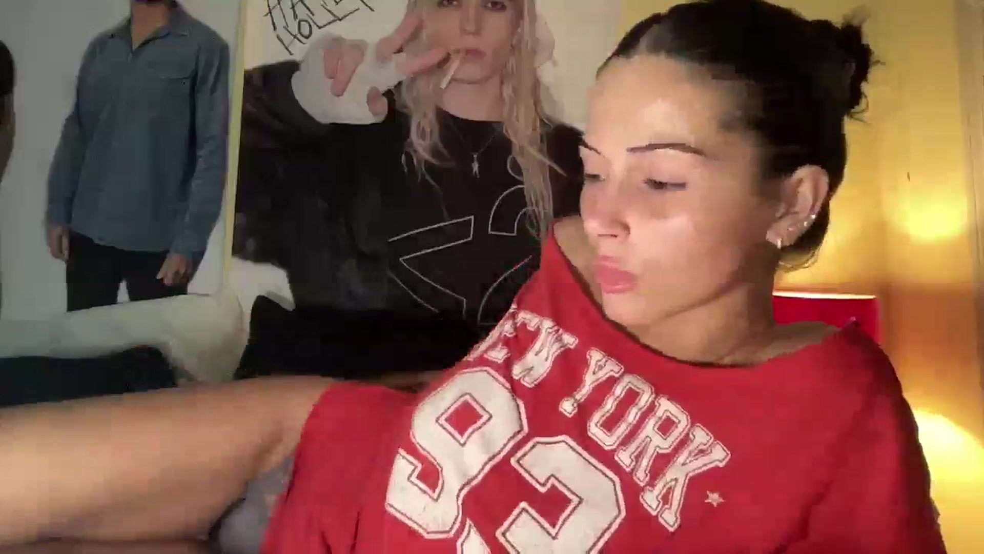 Gallery image thumbnail from Alliefrost's myfreecams stream on, 11/19/2025, 03:33 image 12 of 20