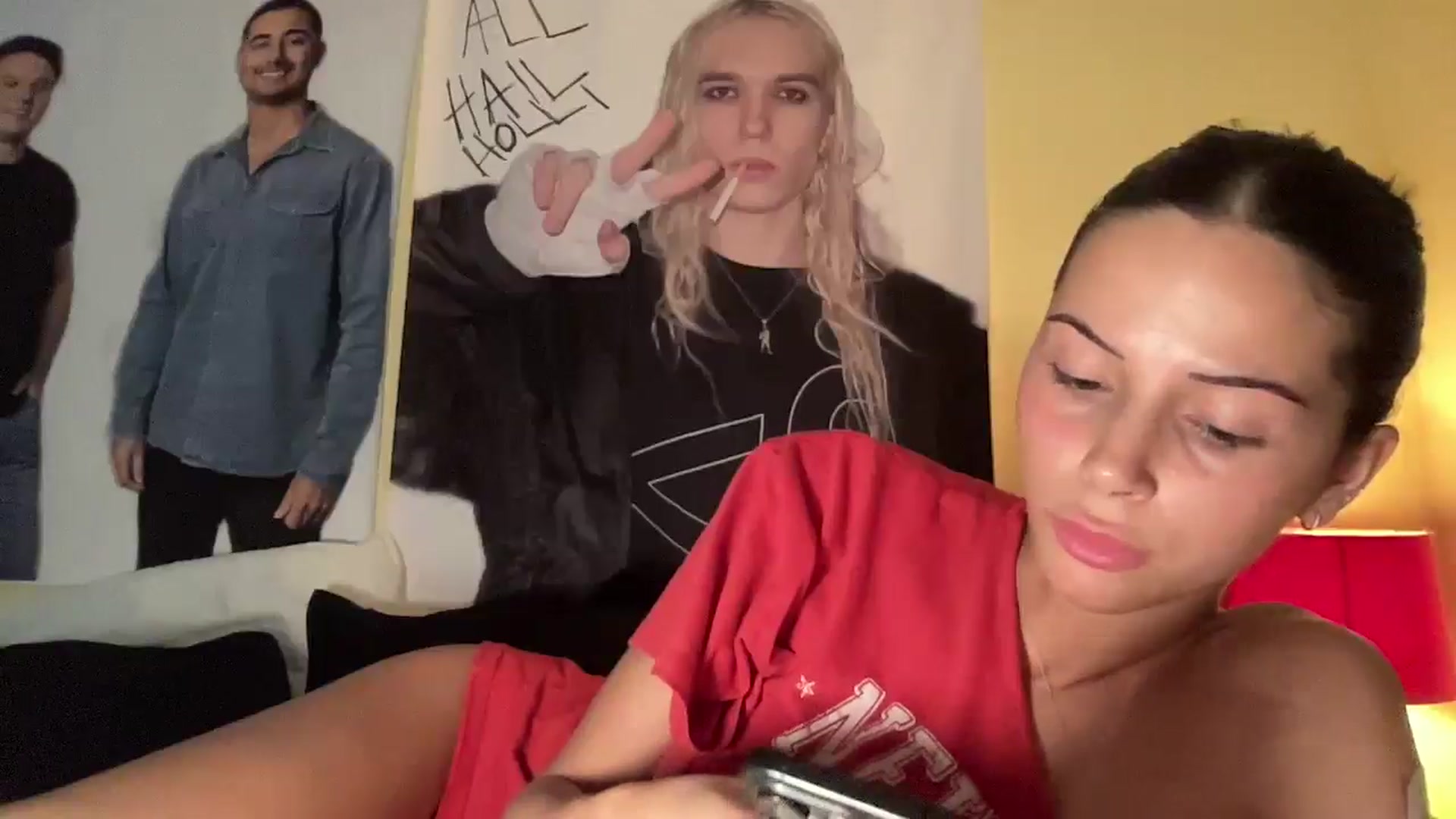 Gallery image thumbnail from Alliefrost's myfreecams stream on, 11/19/2025, 05:35 image 5 of 20