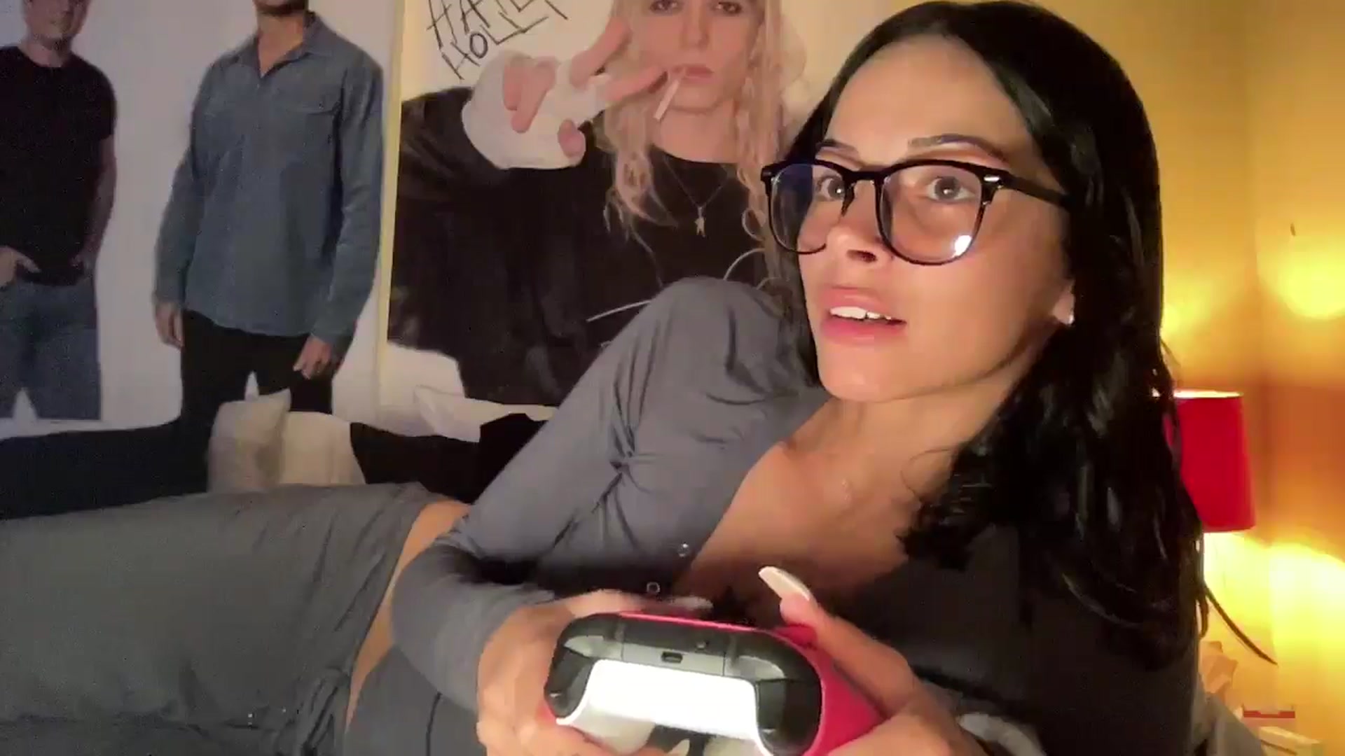 Gallery image thumbnail from Alliefrost's myfreecams stream on, 11/20/2025, 03:19 image 9 of 20