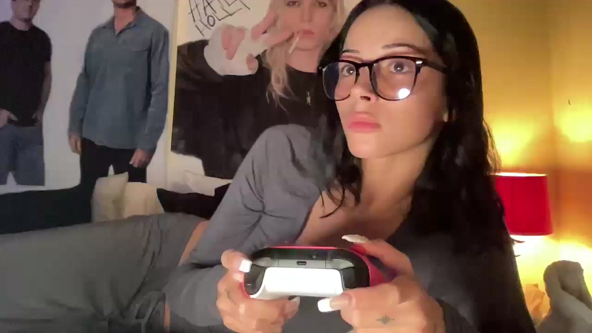 Gallery image thumbnail from Alliefrost's myfreecams stream on, 11/20/2025, 03:19 image 14 of 20
