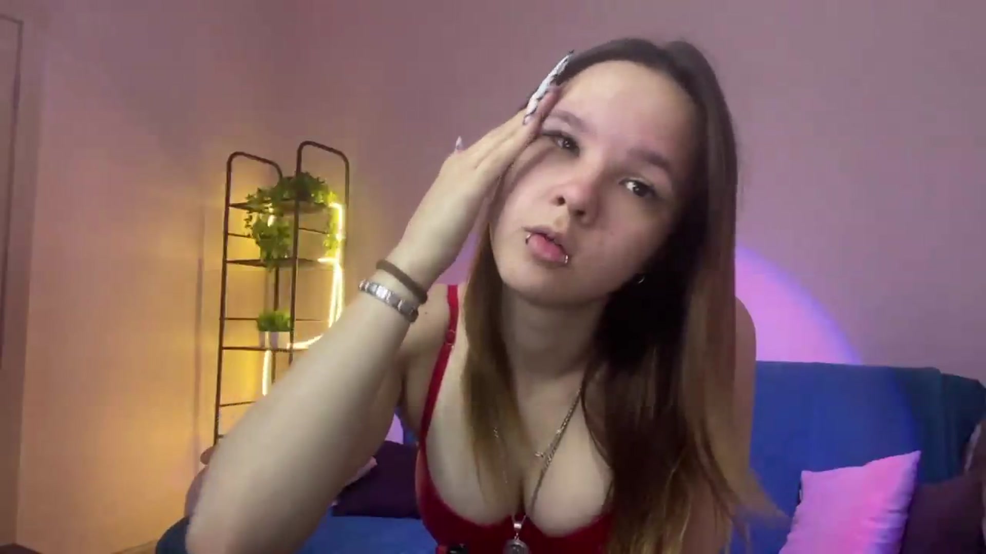 Gallery image thumbnail from AllisonArgentt's myfreecams stream on, 07/16/2026, 08:12 image 9 of 20