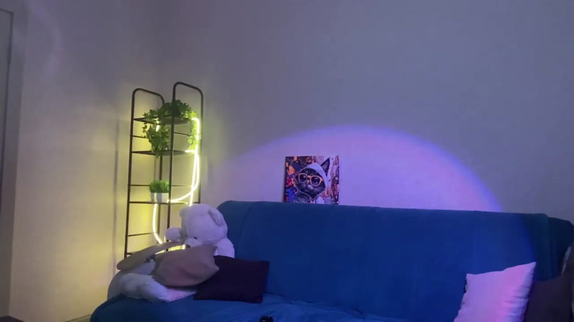 Gallery image thumbnail from AllisonArgentt's myfreecams stream on, 07/16/2026, 08:12 image 16 of 20