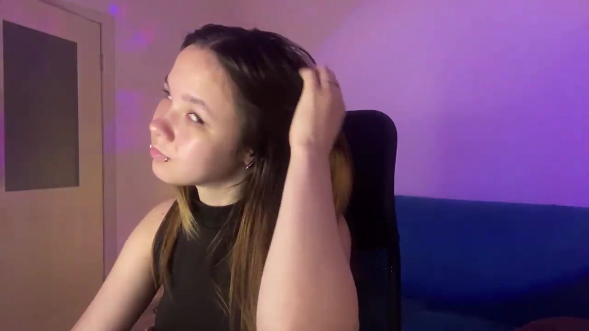 Gallery image thumbnail from AllisonArgentt's myfreecams stream on, 07/27/2026, 09:32 image 8 of 20