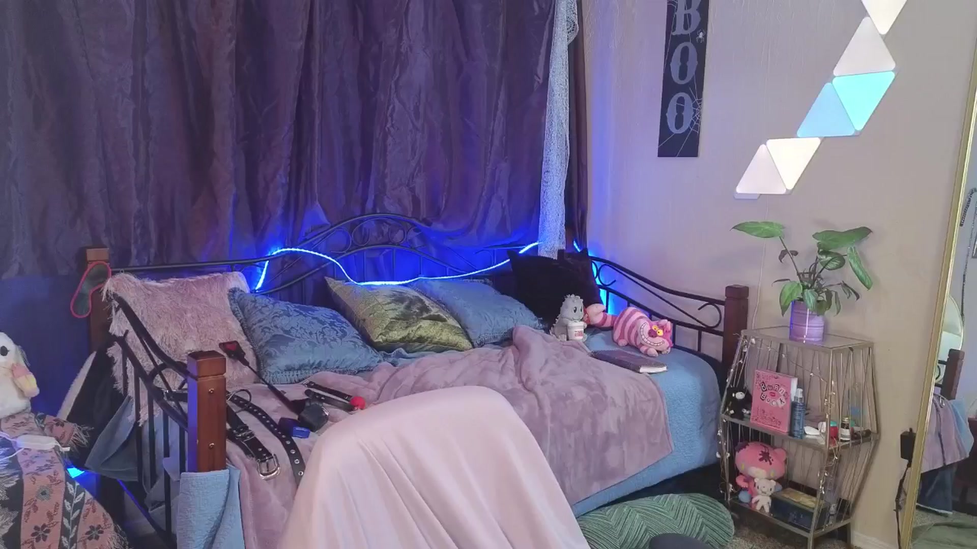 Gallery image thumbnail from AllisonCh4ins's myfreecams stream on, 08/13/2024, 07:24 image 16 of 20