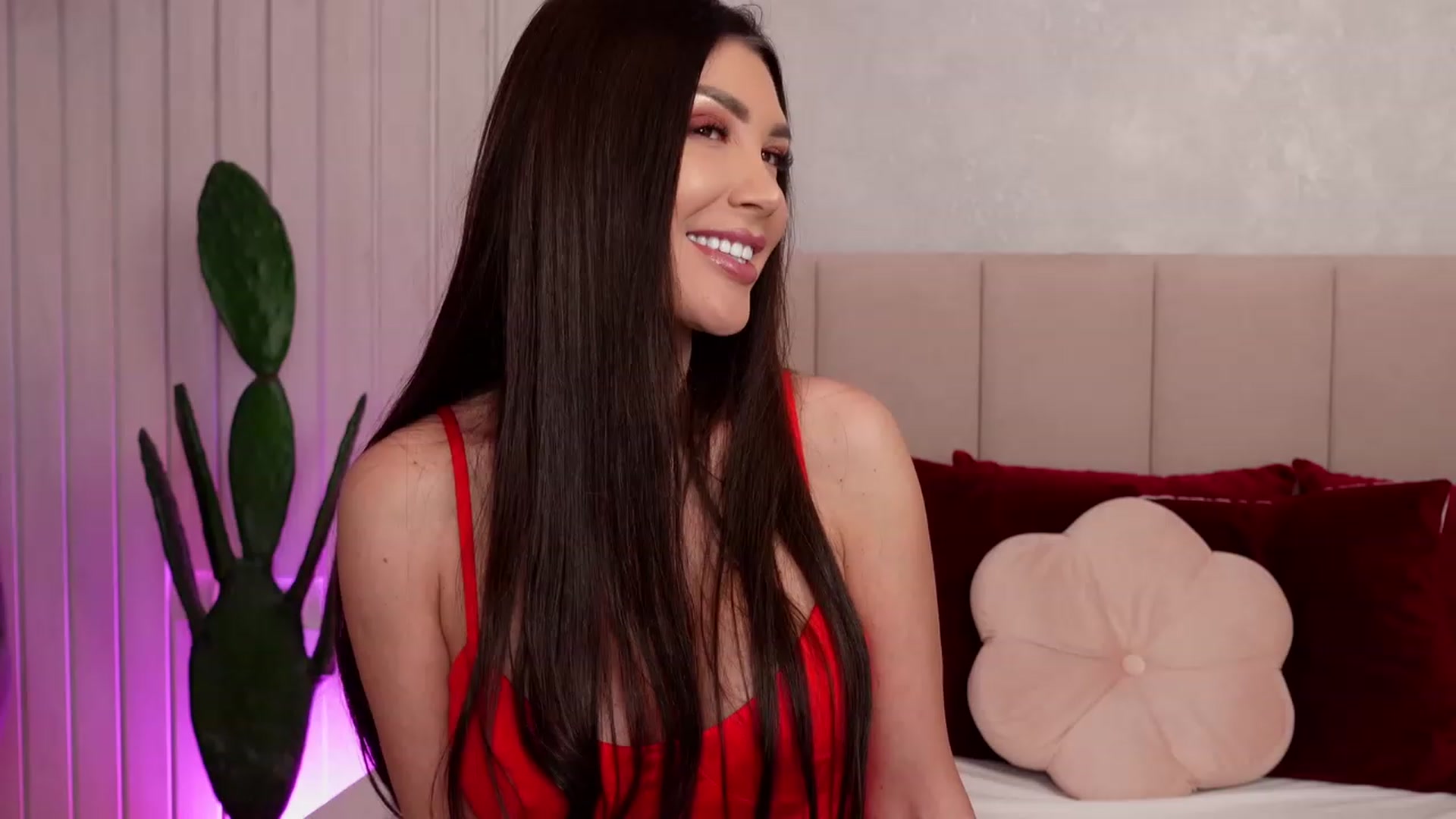 Gallery image thumbnail from AllisonDesire's myfreecams stream on, 01/27/2023, 10:39 image 7 of 20