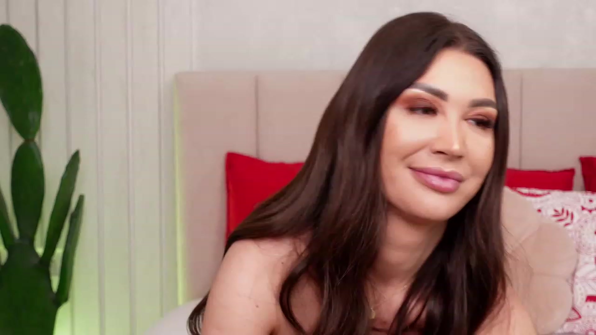 Gallery image thumbnail from AllisonDesire's myfreecams stream on, 05/28/2023, 06:58 image 13 of 20