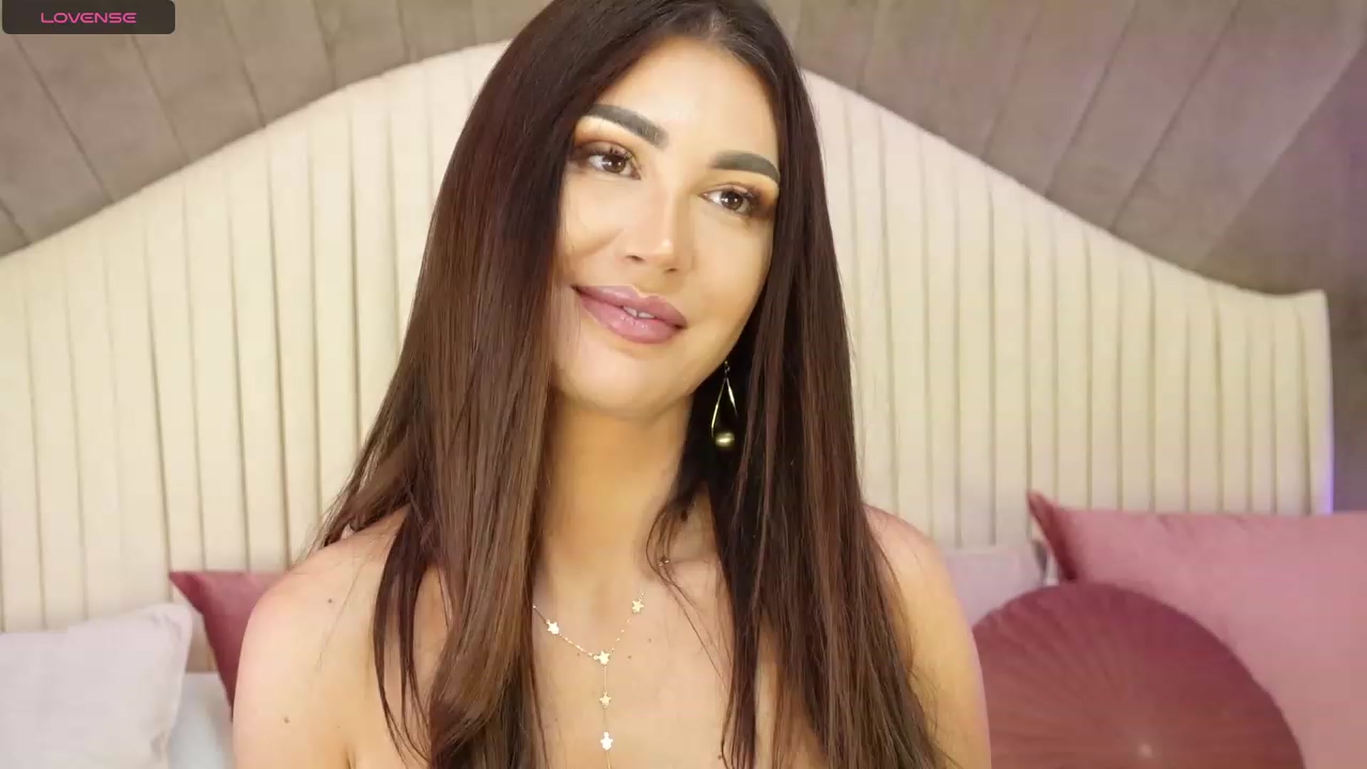 Gallery image thumbnail from AllisonDesire's myfreecams stream on, 08/25/2023, 09:37 image 20 of 20