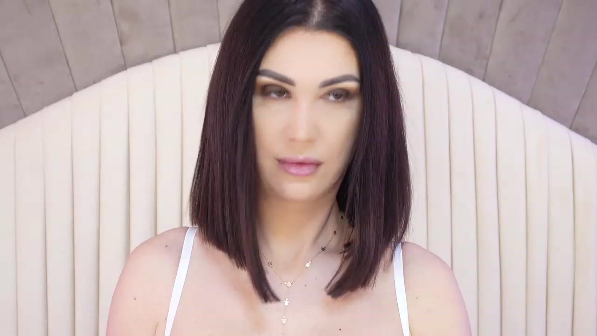 Gallery image thumbnail from AllisonDesire's myfreecams stream on, 02/01/2024, 11:51 image 12 of 20