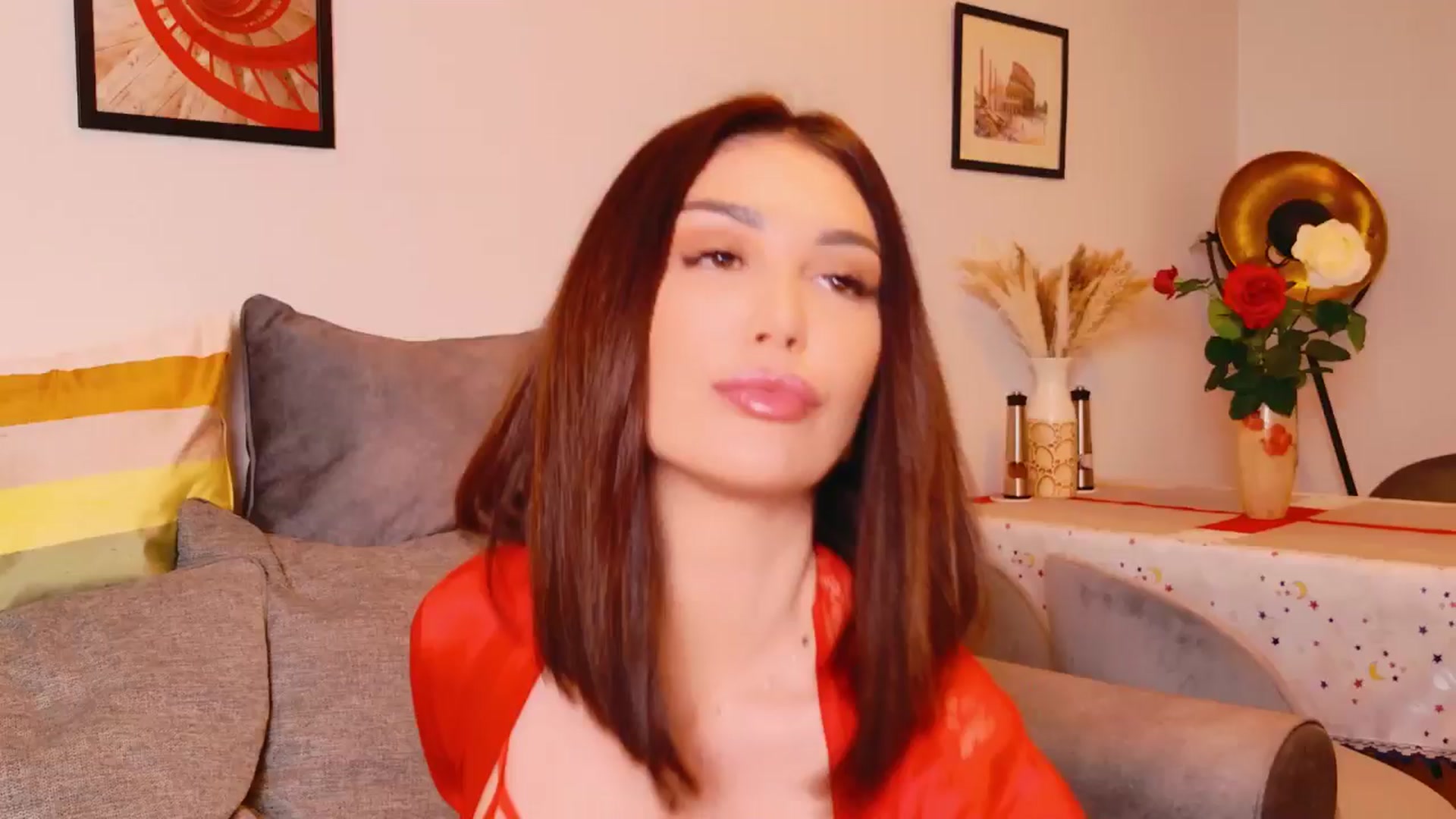 Gallery image thumbnail from AllisonDesire's myfreecams stream on, 05/24/2024, 21:36 image 1 of 20