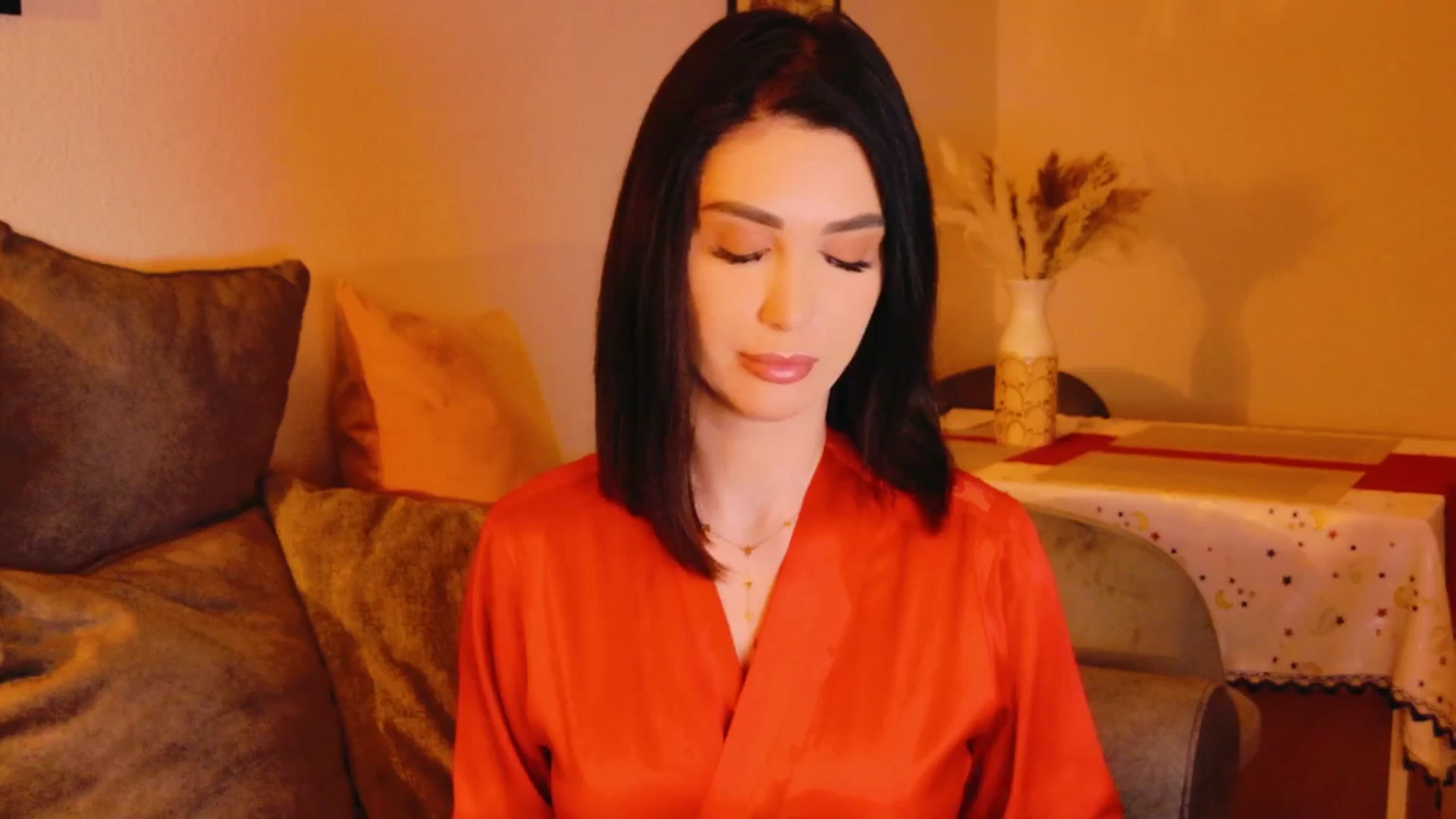 Gallery image thumbnail from AllisonDesire's myfreecams stream on, 06/16/2024, 20:21 image 12 of 20