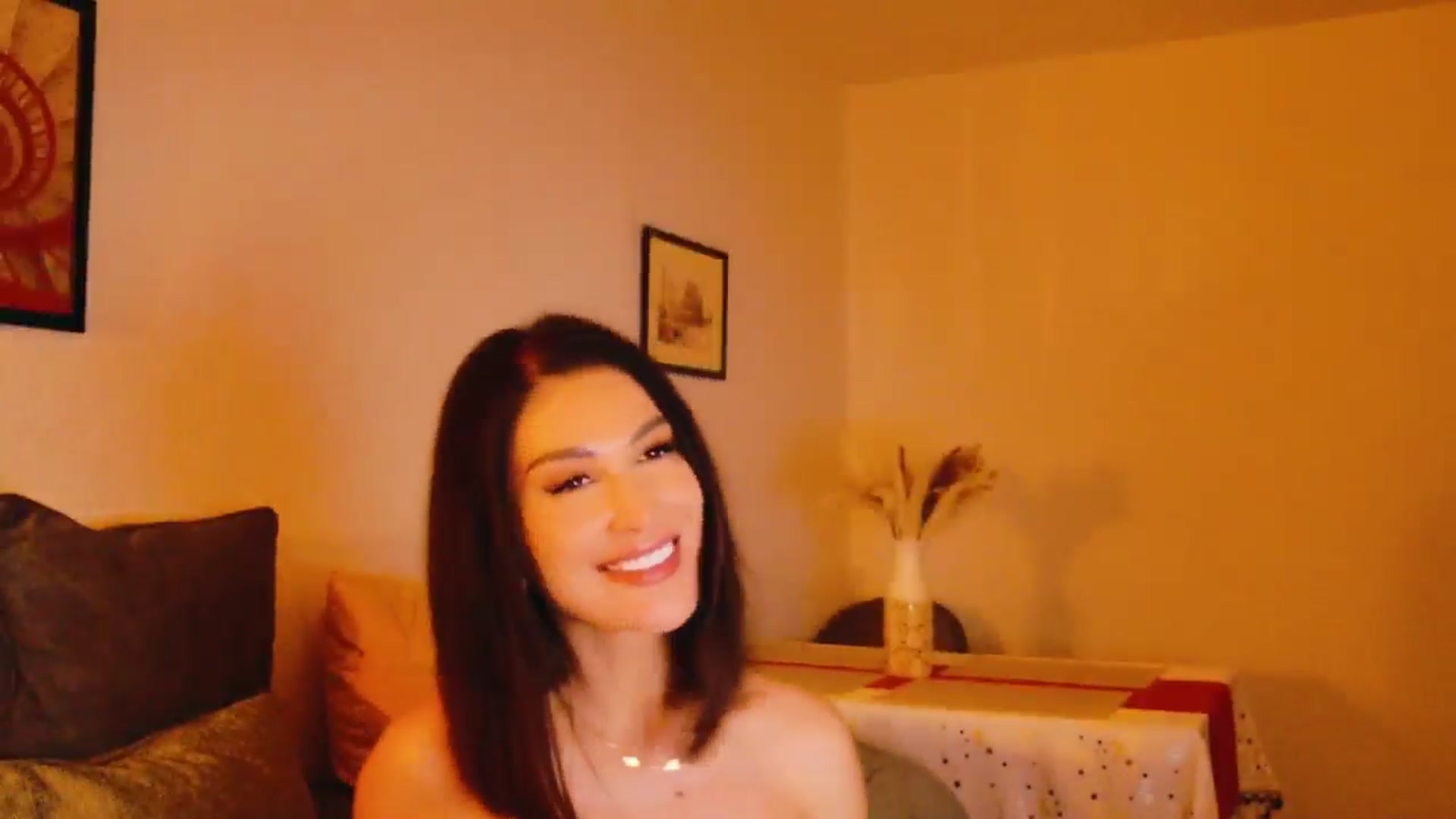 Gallery image thumbnail from AllisonDesire's myfreecams stream on, 06/29/2024, 21:12 image 10 of 20