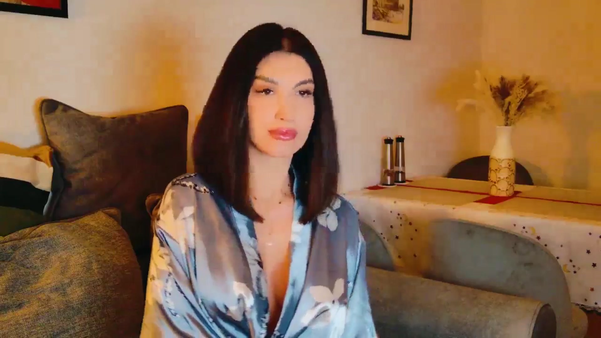 Gallery image thumbnail from AllisonDesire's myfreecams stream on, 07/05/2024, 19:36 image 8 of 20