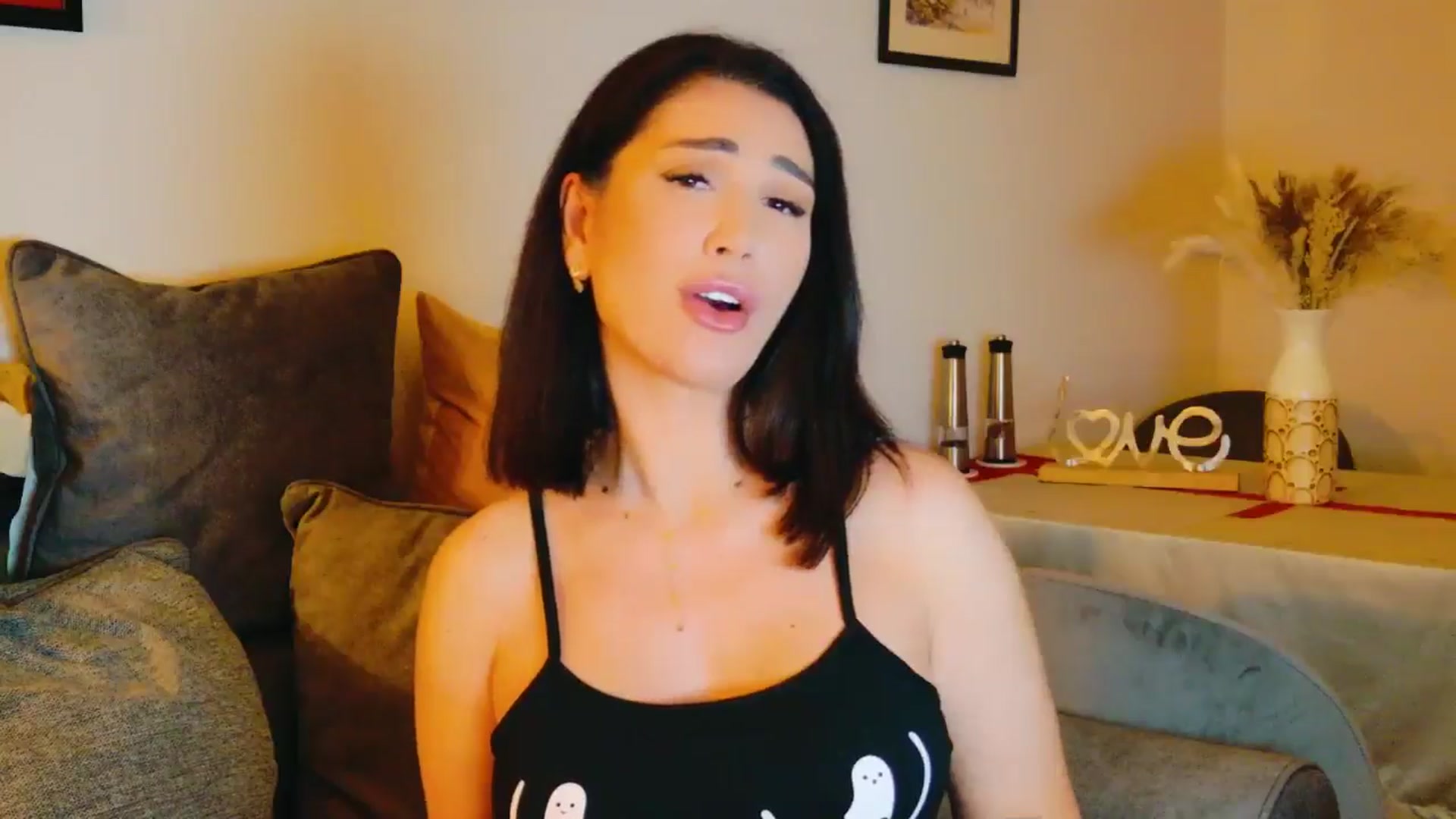 Gallery image thumbnail from AllisonDesire's myfreecams stream on, 07/06/2024, 20:06 image 20 of 20