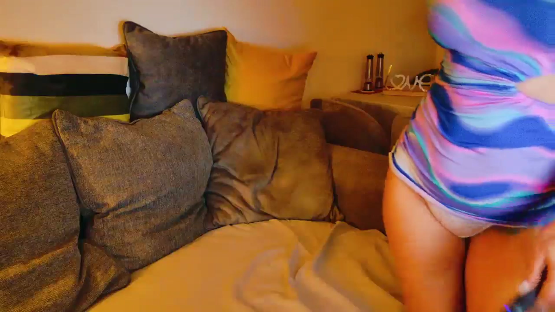 Gallery image thumbnail from AllisonDesire's myfreecams stream on, 07/12/2024, 20:36 image 7 of 20