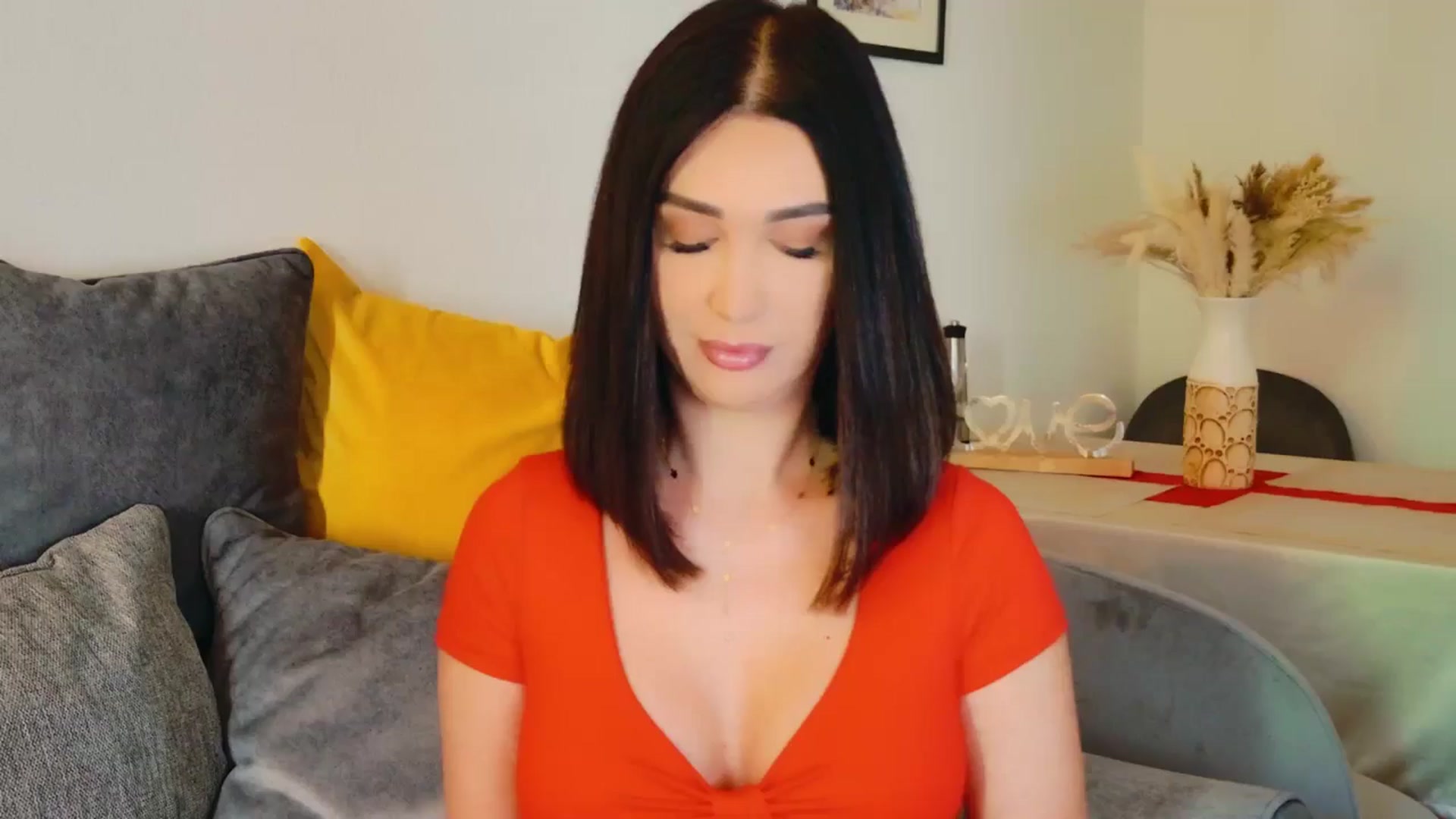 Gallery image thumbnail from AllisonDesire's myfreecams stream on, 07/13/2024, 16:09 image 1 of 20