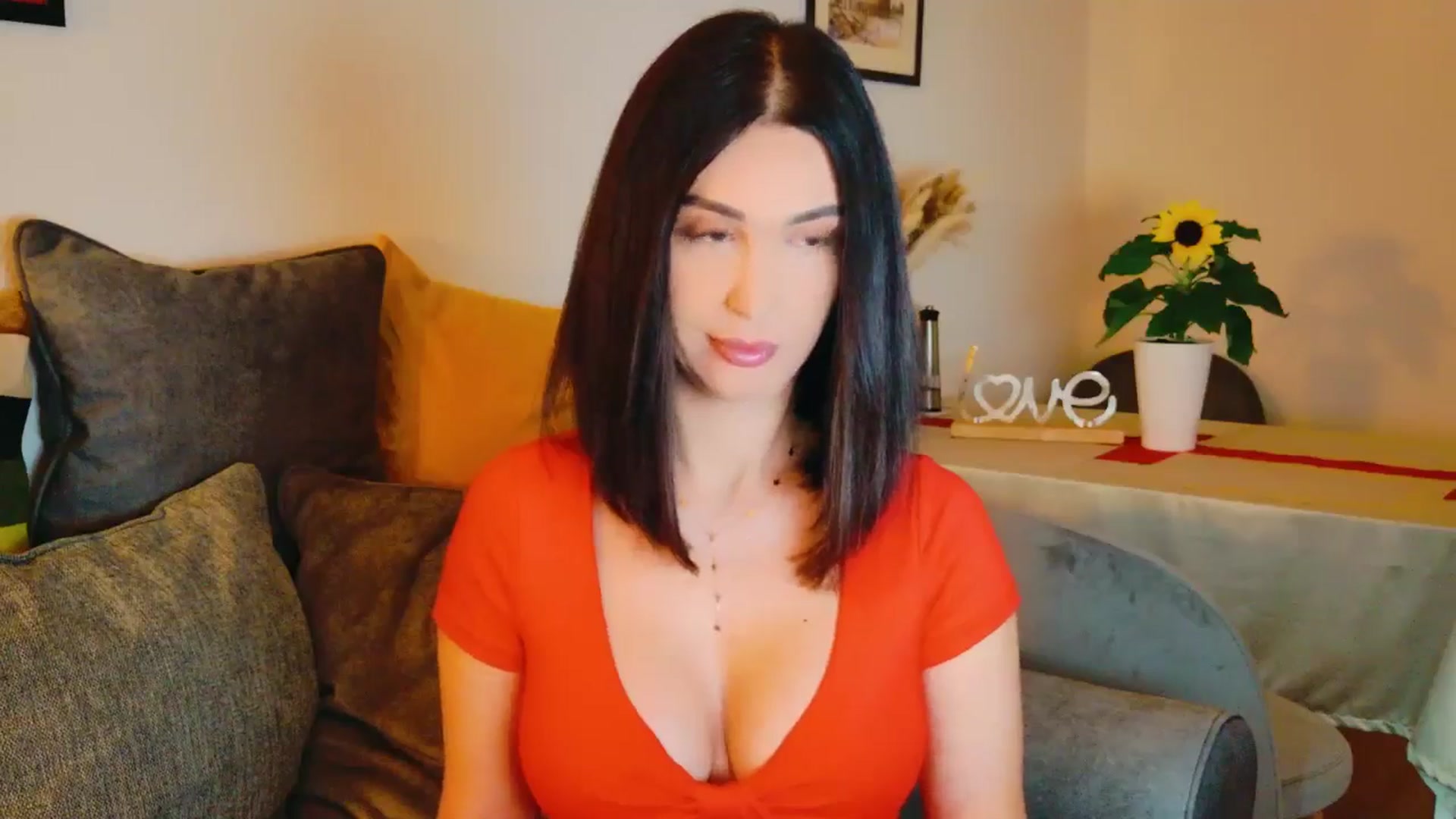 Gallery image thumbnail from AllisonDesire's myfreecams stream on, 07/13/2024, 18:41 image 2 of 20