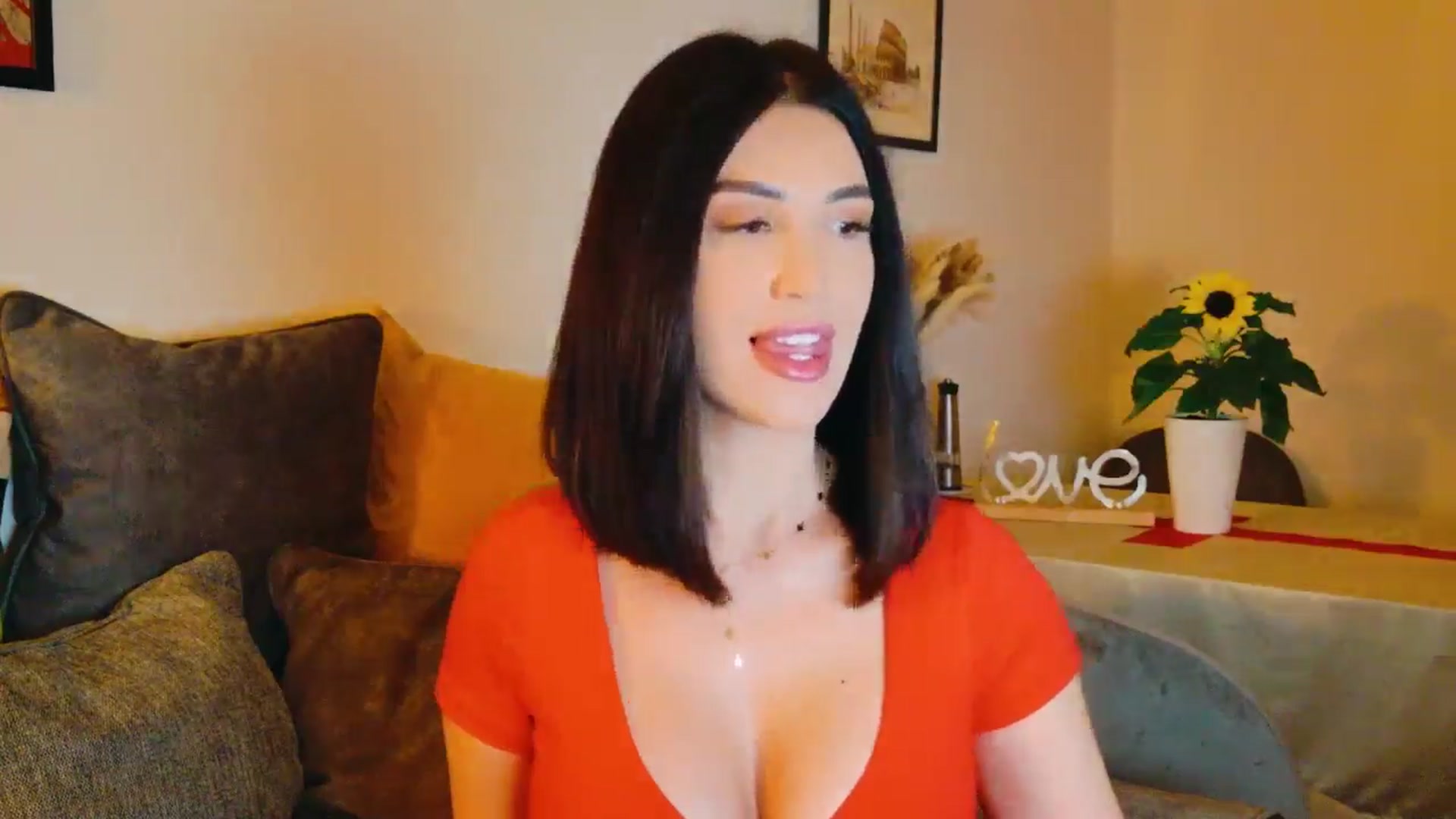 Gallery image thumbnail from AllisonDesire's myfreecams stream on, 07/13/2024, 22:08 image 7 of 20