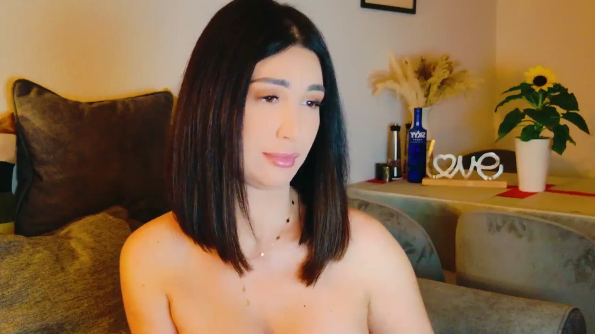 Gallery image thumbnail from AllisonDesire's myfreecams stream on, 07/15/2024, 18:15 image 8 of 20