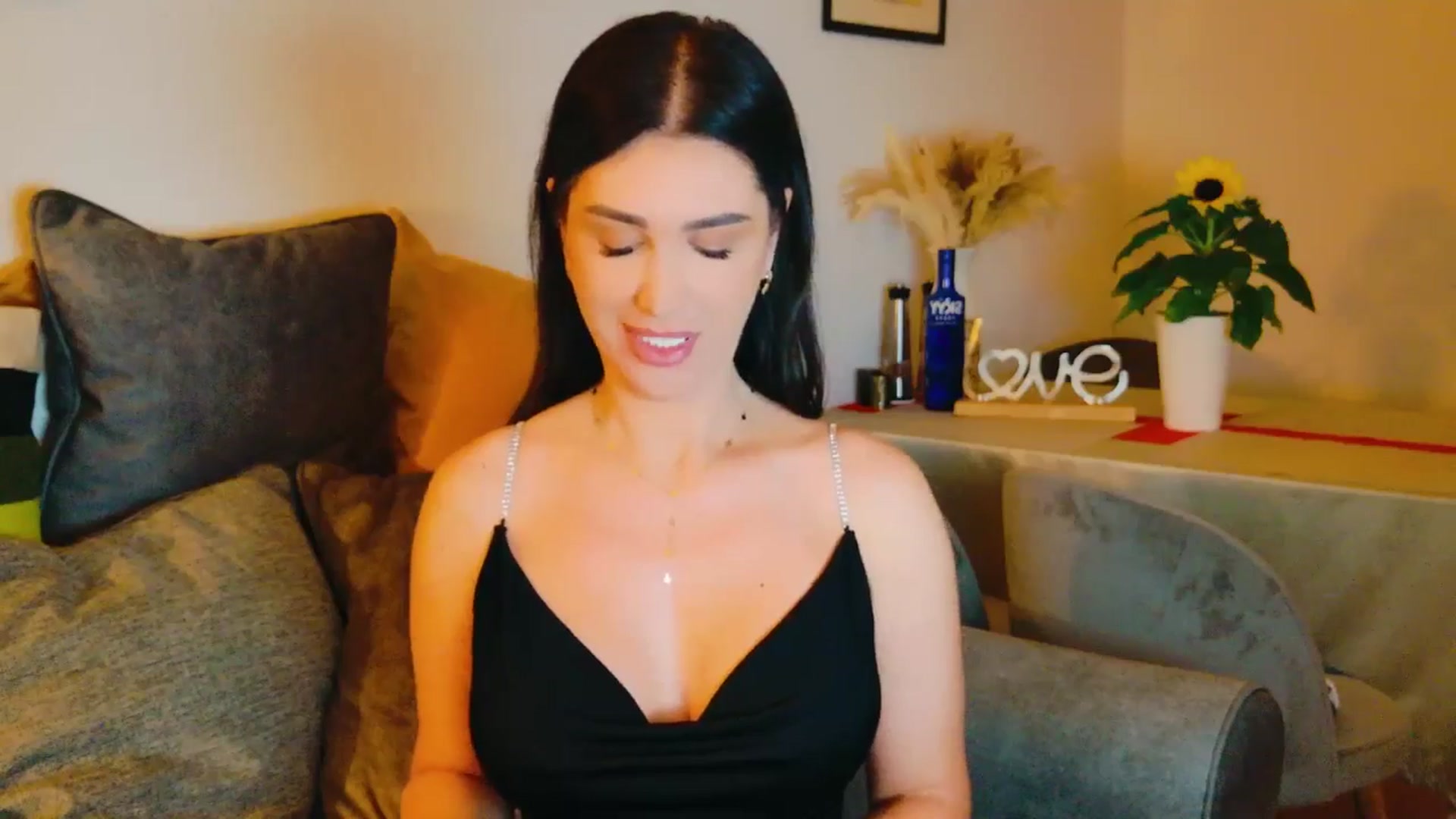 Gallery image thumbnail from AllisonDesire's myfreecams stream on, 07/16/2024, 18:47 image 20 of 20