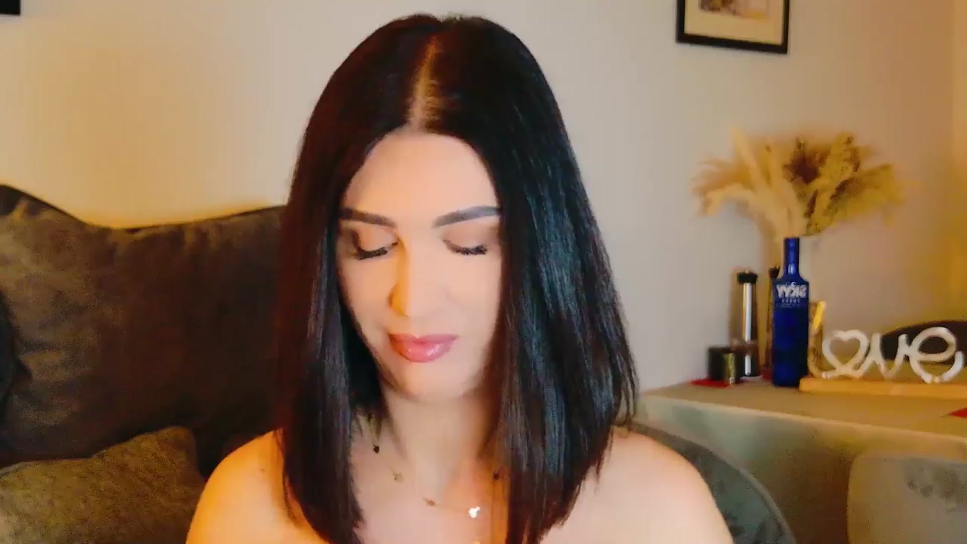 Gallery image thumbnail from AllisonDesire's myfreecams stream on, 07/17/2024, 17:39 image 2 of 20