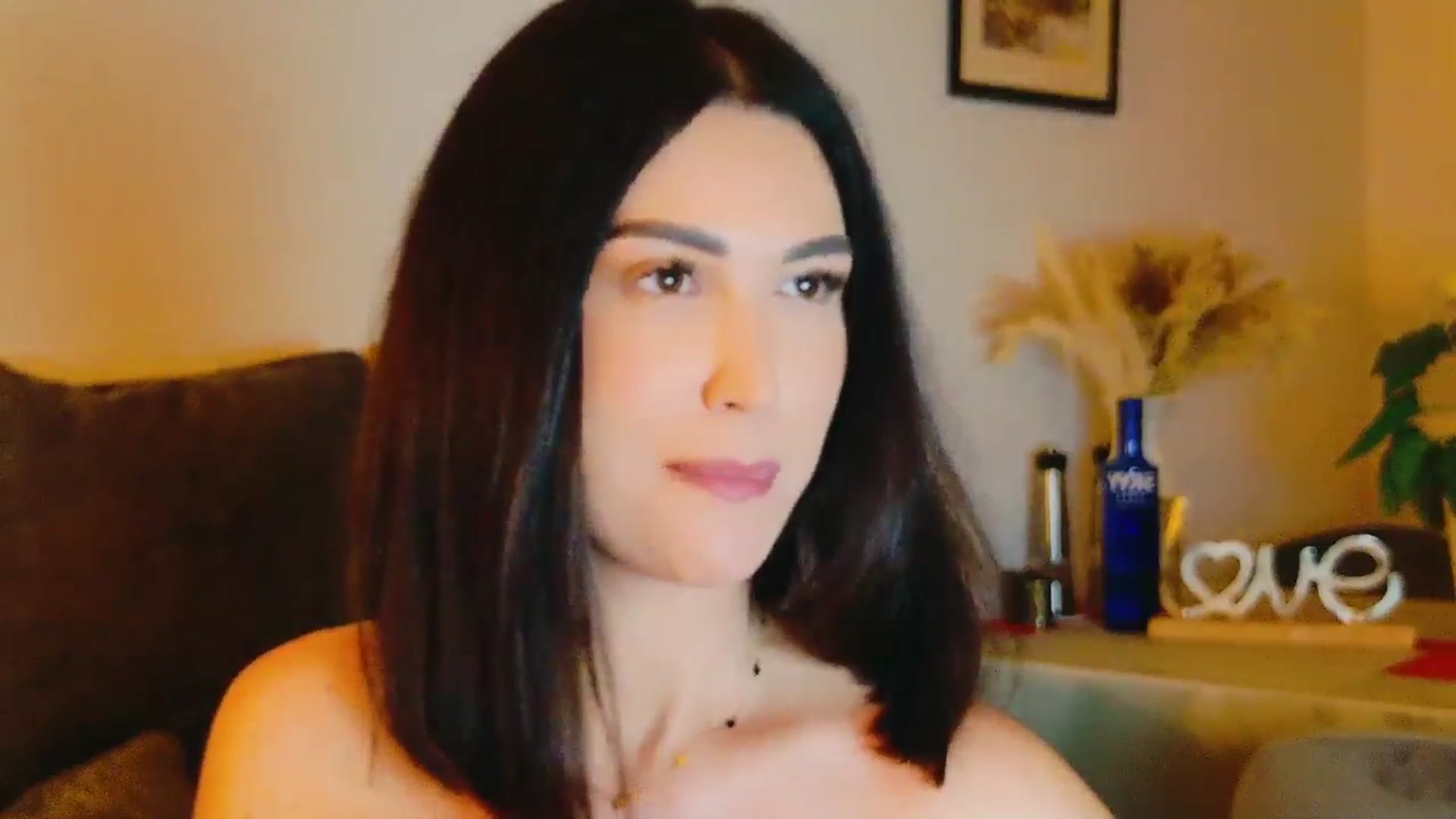 Gallery image thumbnail from AllisonDesire's myfreecams stream on, 07/20/2024, 20:34 image 14 of 20