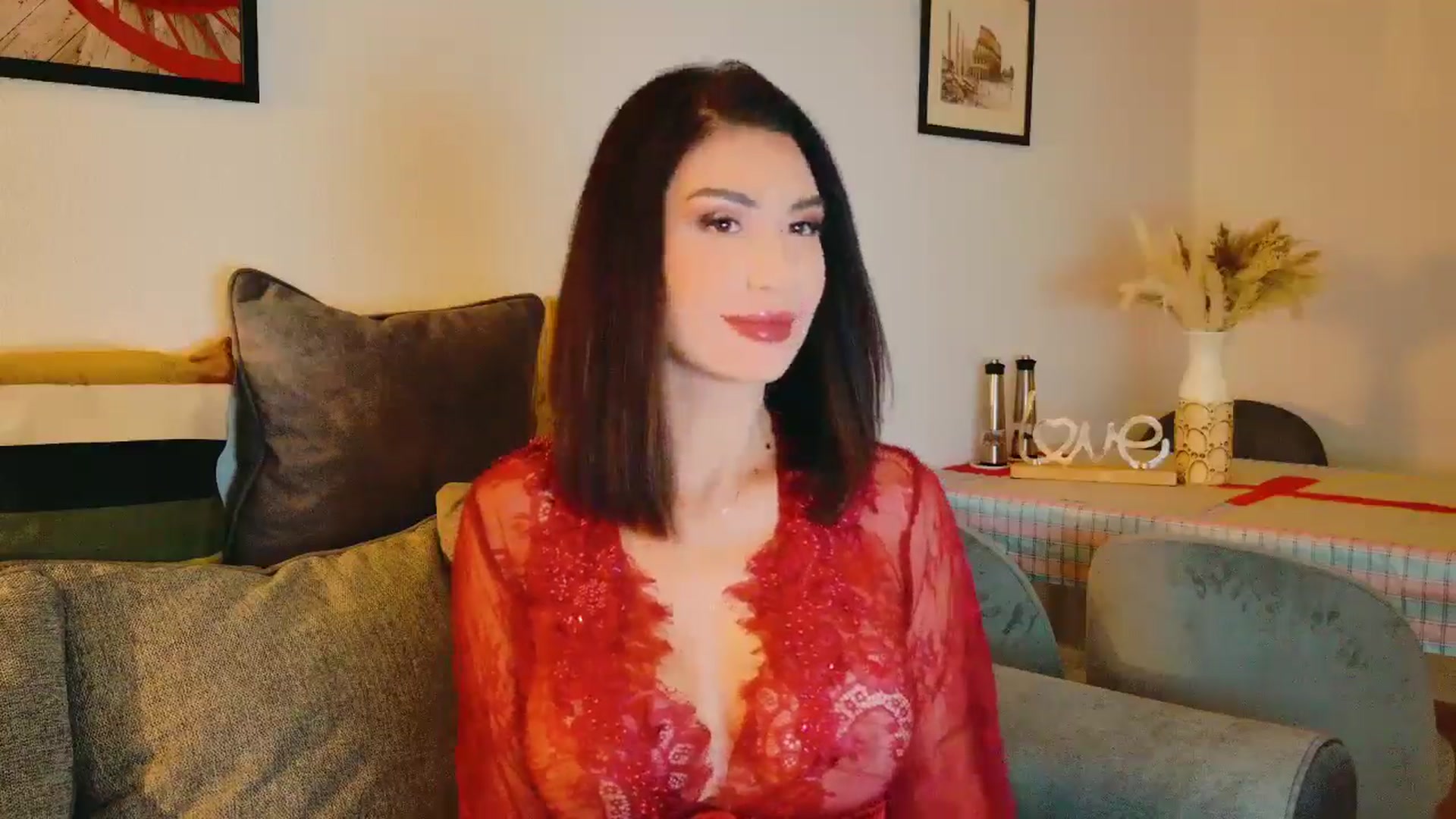 Gallery image thumbnail from AllisonDesire's myfreecams stream on, 08/07/2024, 13:36 image 3 of 20