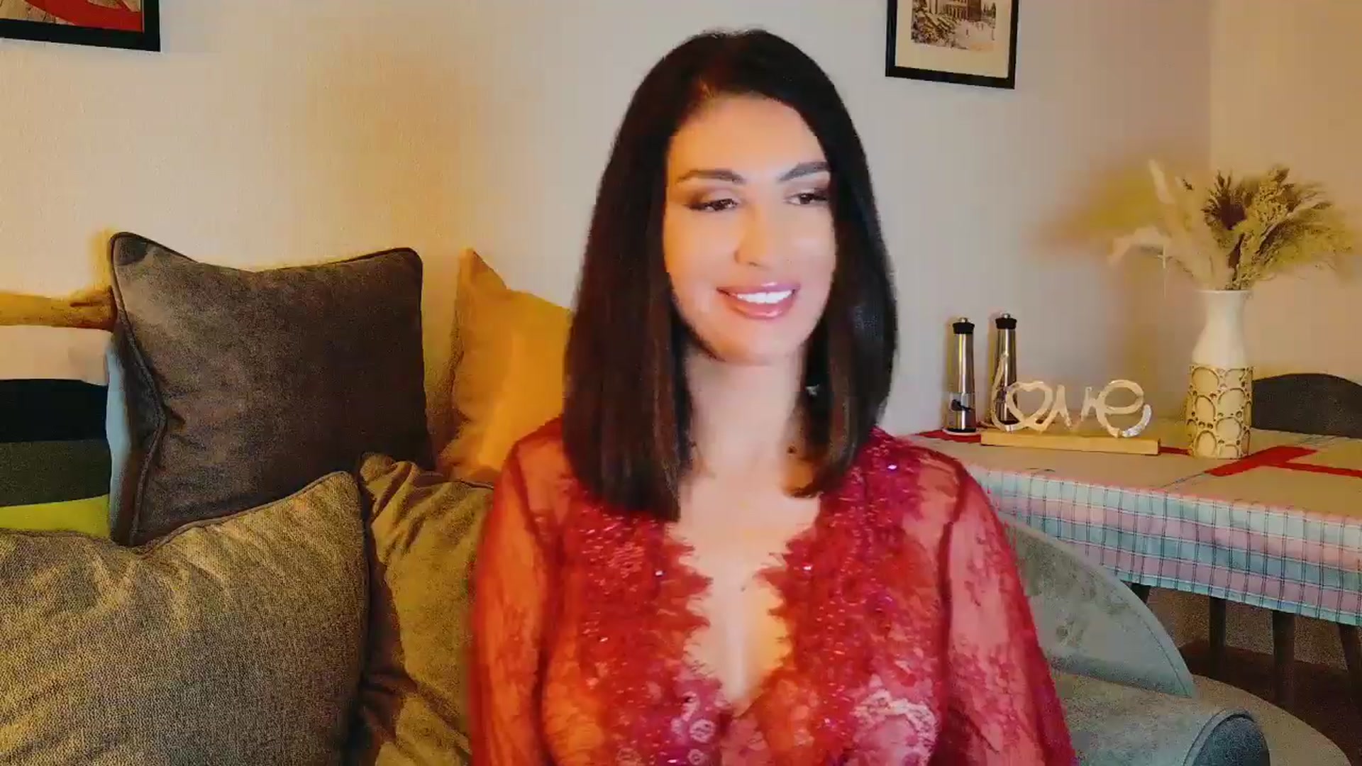 Gallery image thumbnail from AllisonDesire's myfreecams stream on, 08/07/2024, 20:01 image 18 of 20