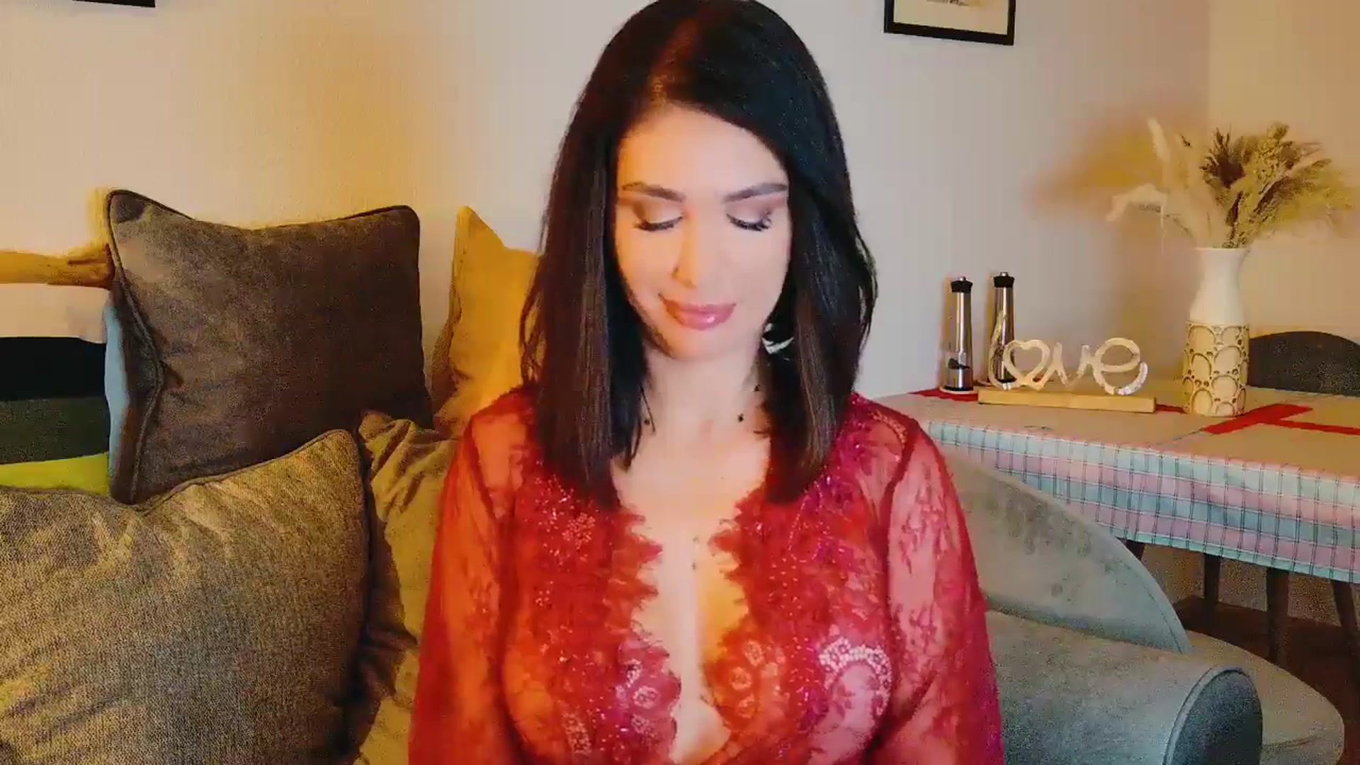 Gallery image thumbnail from AllisonDesire's myfreecams stream on, 08/07/2024, 20:01 image 3 of 20