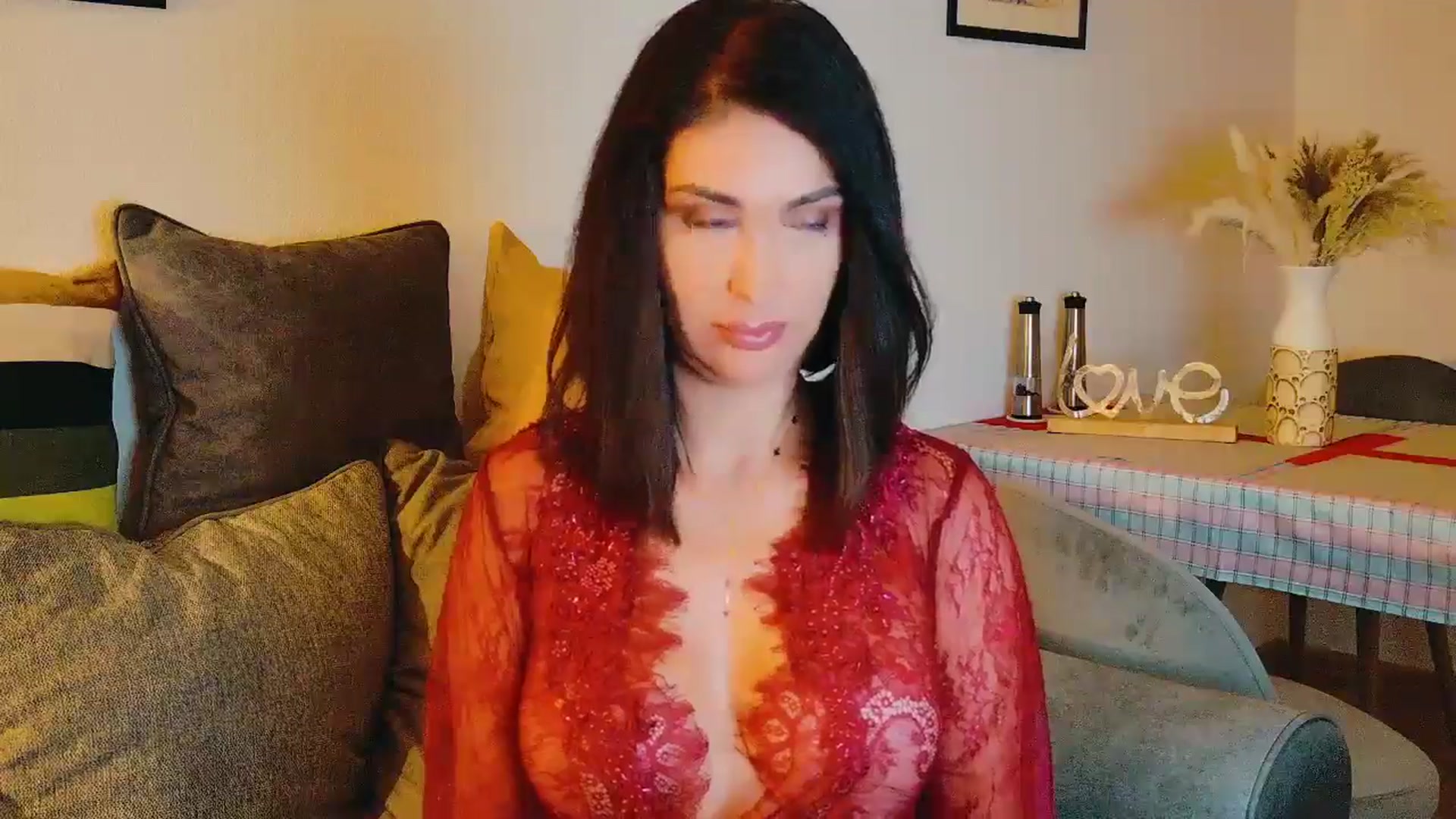 Gallery image thumbnail from AllisonDesire's myfreecams stream on, 08/07/2024, 20:01 image 4 of 20