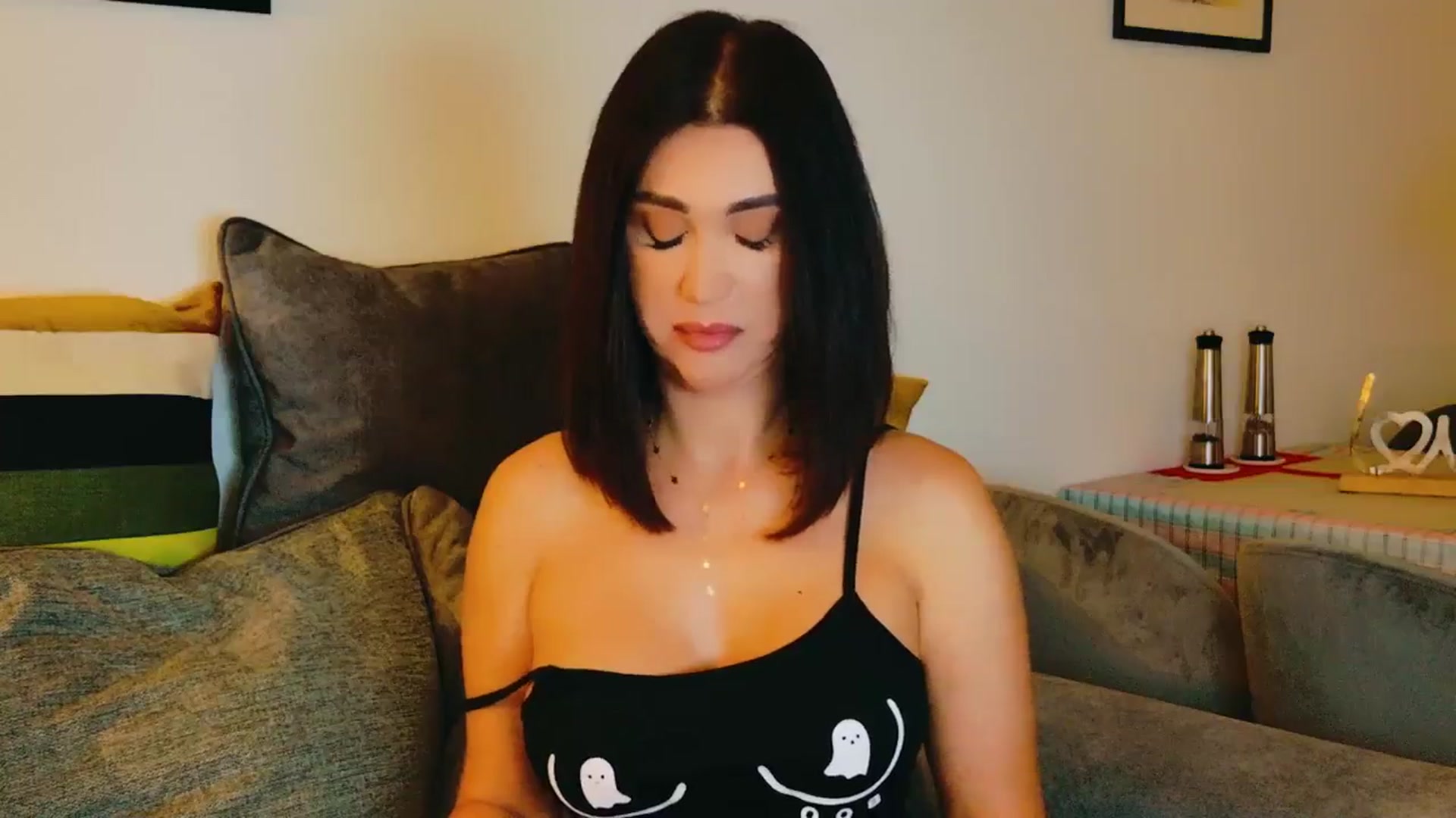 Gallery image thumbnail from AllisonDesire's myfreecams stream on, 08/10/2024, 13:12 image 11 of 20