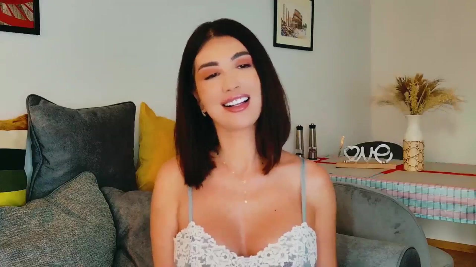 Gallery image thumbnail from AllisonDesire's myfreecams stream on, 08/11/2024, 15:47 image 17 of 20