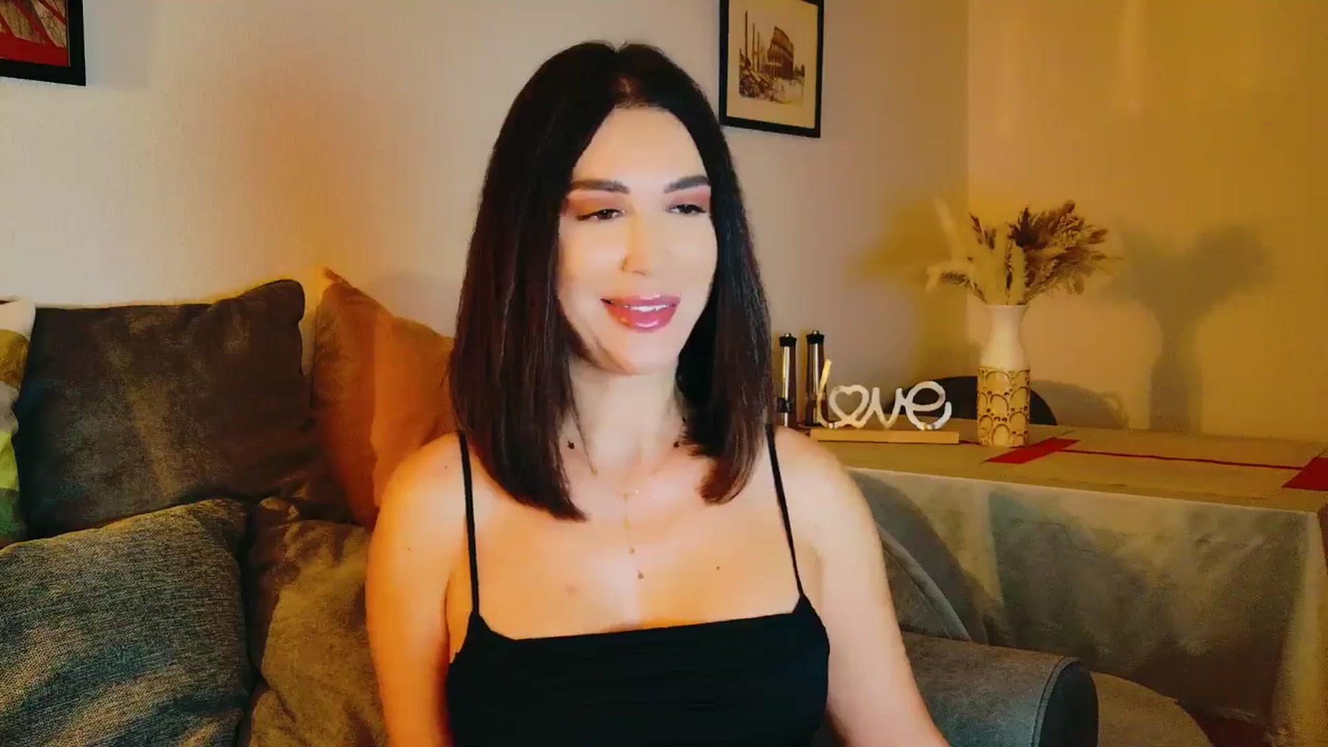 Gallery image thumbnail from AllisonDesire's myfreecams stream on, 08/29/2024, 19:38 image 20 of 20