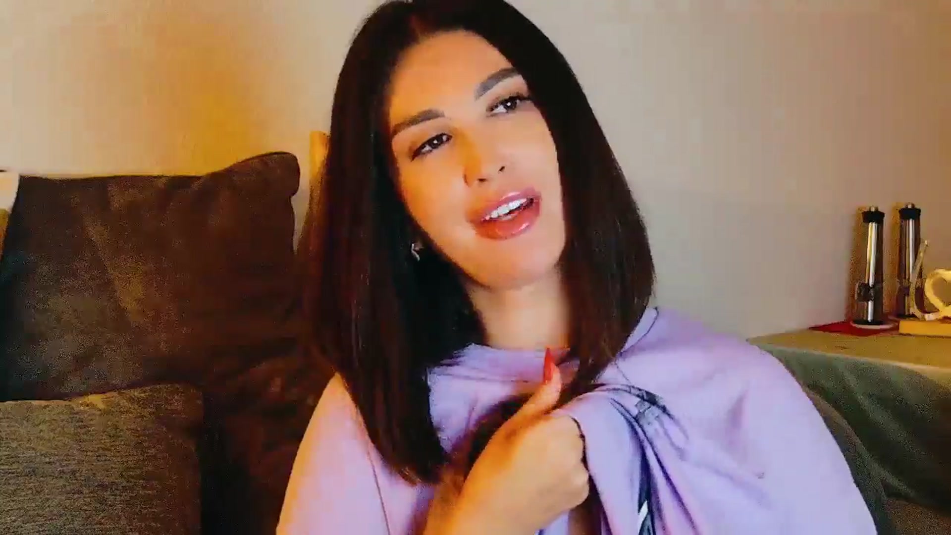 Gallery image thumbnail from AllisonDesire's myfreecams stream on, 08/31/2024, 20:07 image 8 of 20