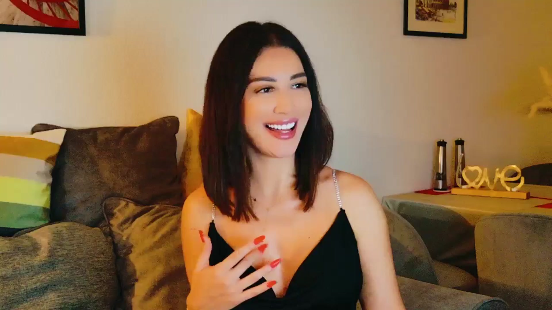 Gallery image thumbnail from AllisonDesire's myfreecams stream on, 09/01/2024, 17:53 image 17 of 20