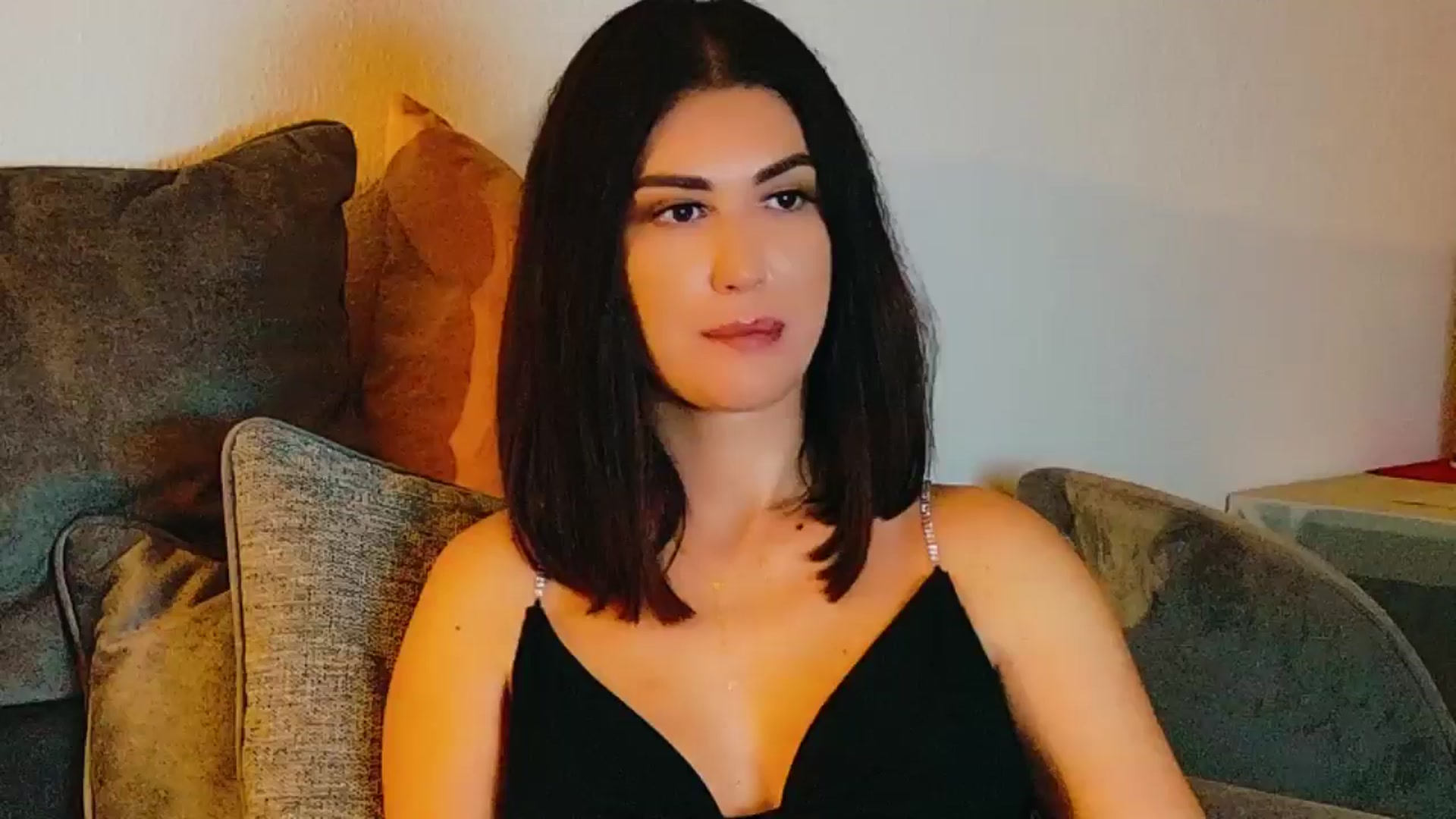 Gallery image thumbnail from AllisonDesire's myfreecams stream on, 09/01/2024, 22:23 image 1 of 20