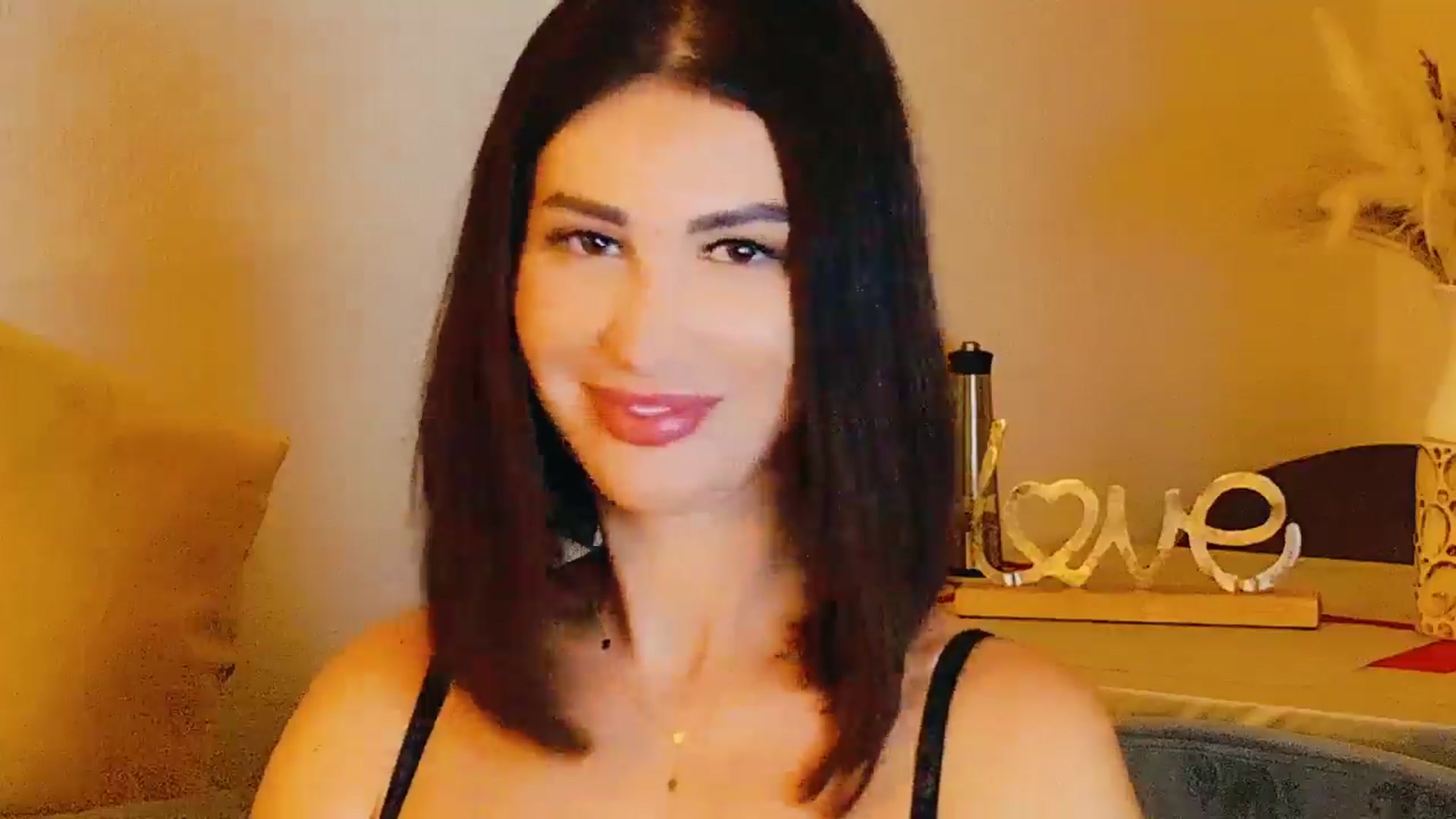 Gallery image thumbnail from AllisonDesire's myfreecams stream on, 09/03/2024, 20:20 image 18 of 20