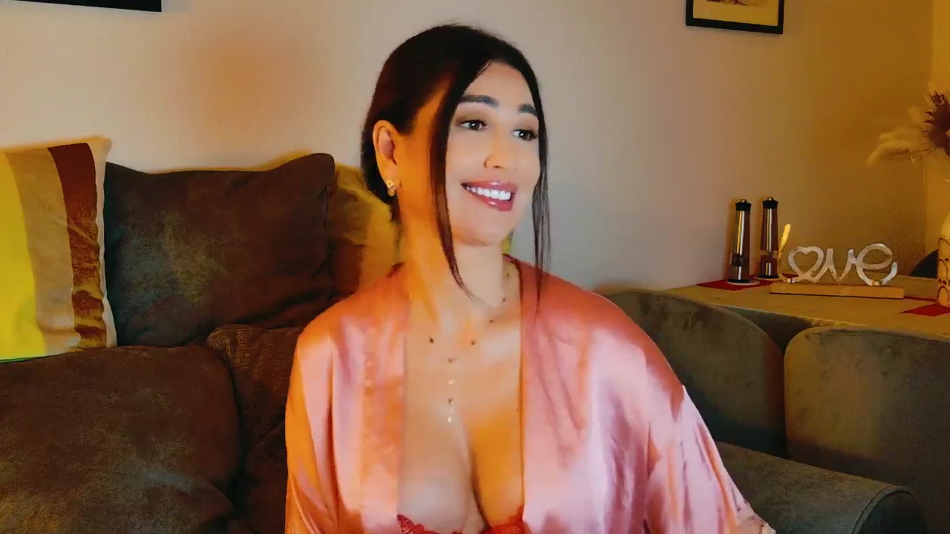 Gallery image thumbnail from AllisonDesire's myfreecams stream on, 09/05/2024, 20:43 image 2 of 20