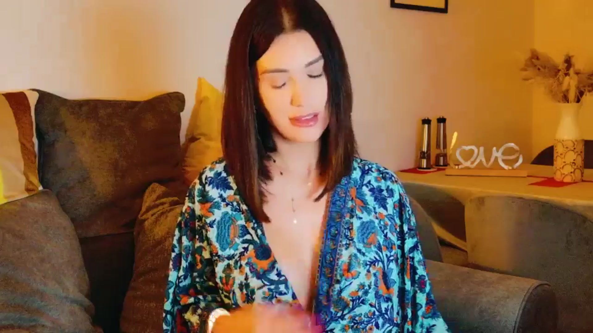 Gallery image thumbnail from AllisonDesire's myfreecams stream on, 09/07/2024, 17:58 image 18 of 20