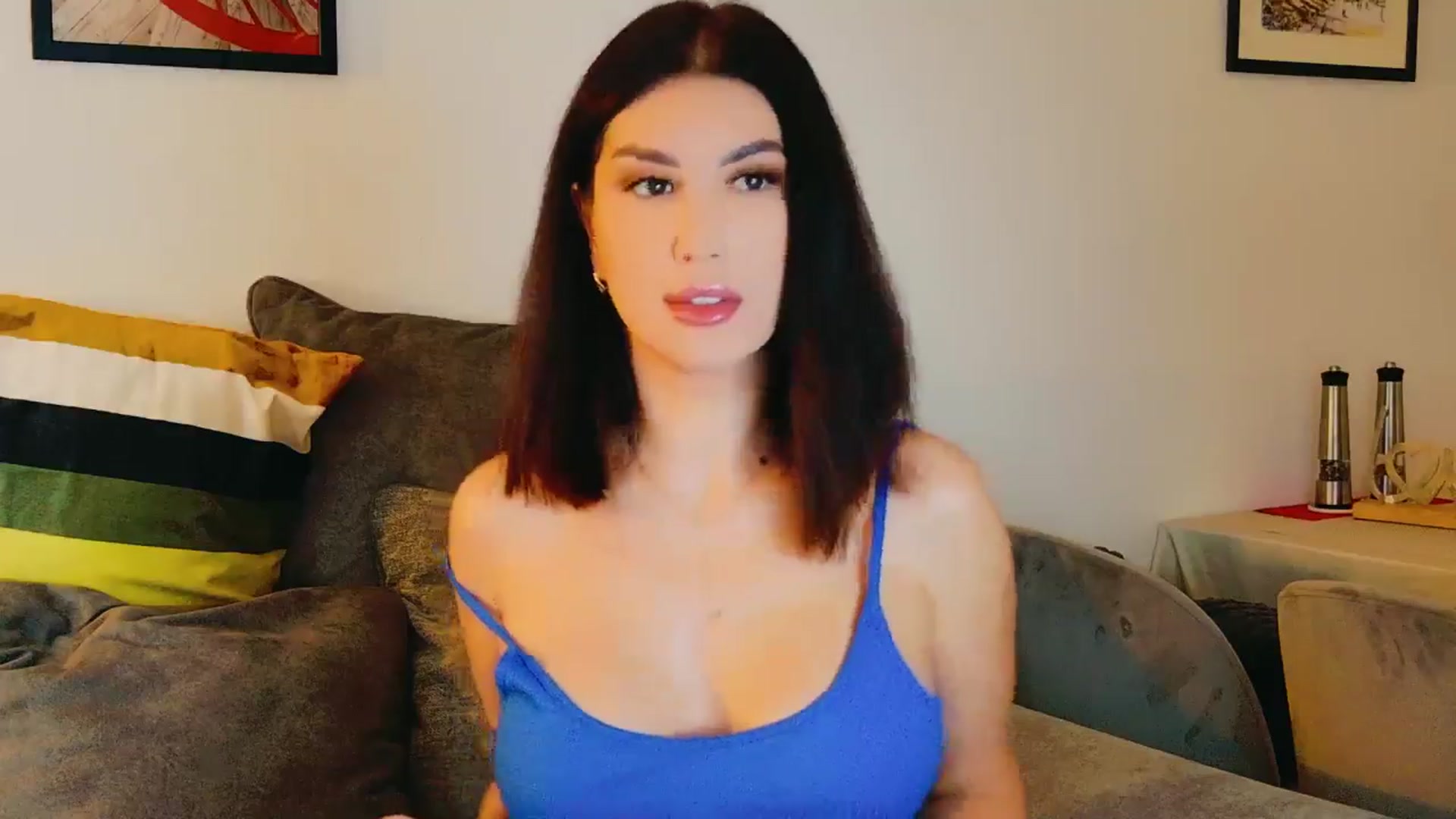 Gallery image thumbnail from AllisonDesire's myfreecams stream on, 09/18/2024, 16:26 image 5 of 20